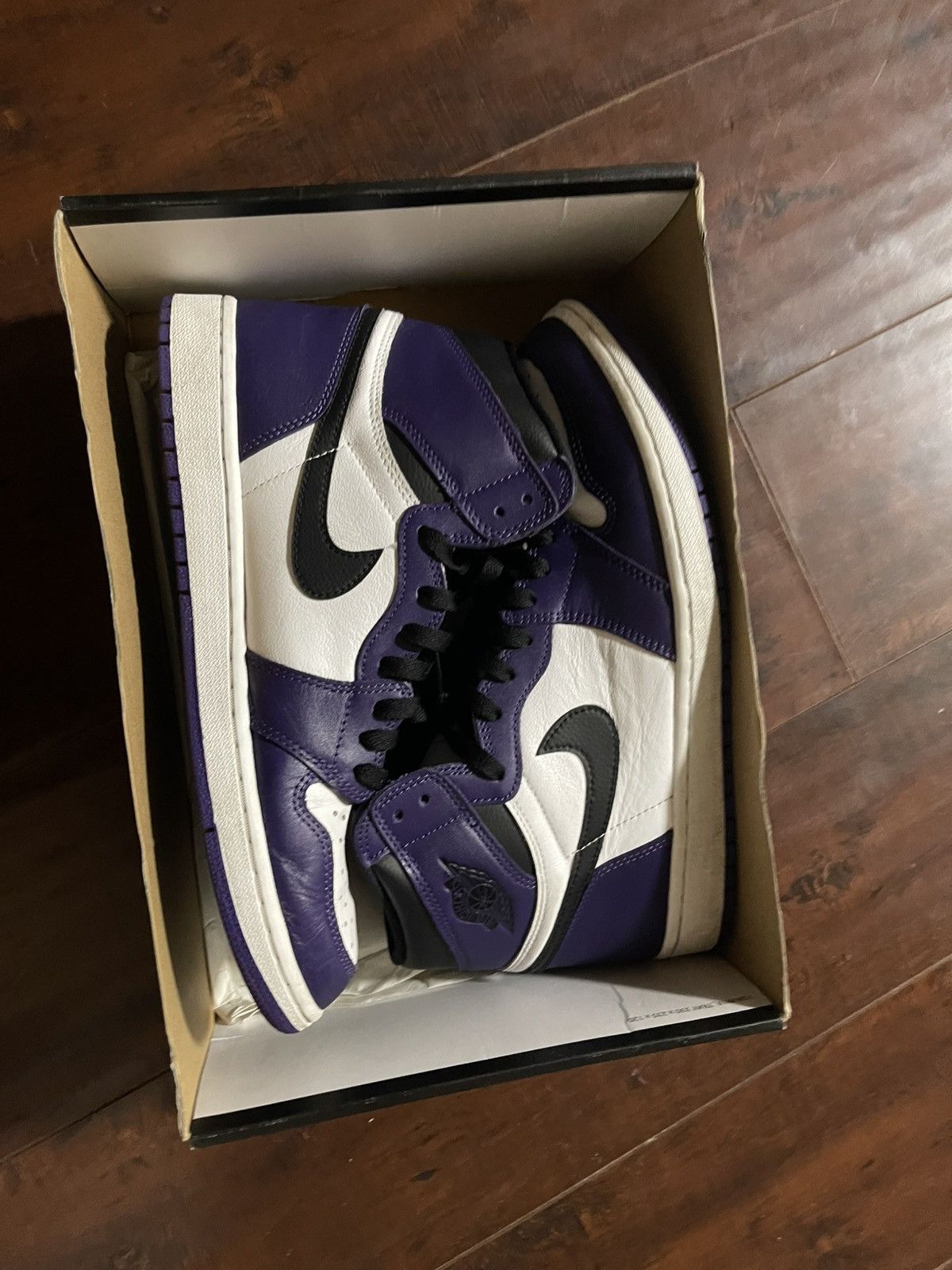 Jordan Brand Jordan 1 Court Purple High Top Size US 11.5 / EU 44-45 - 2 Thumbnail