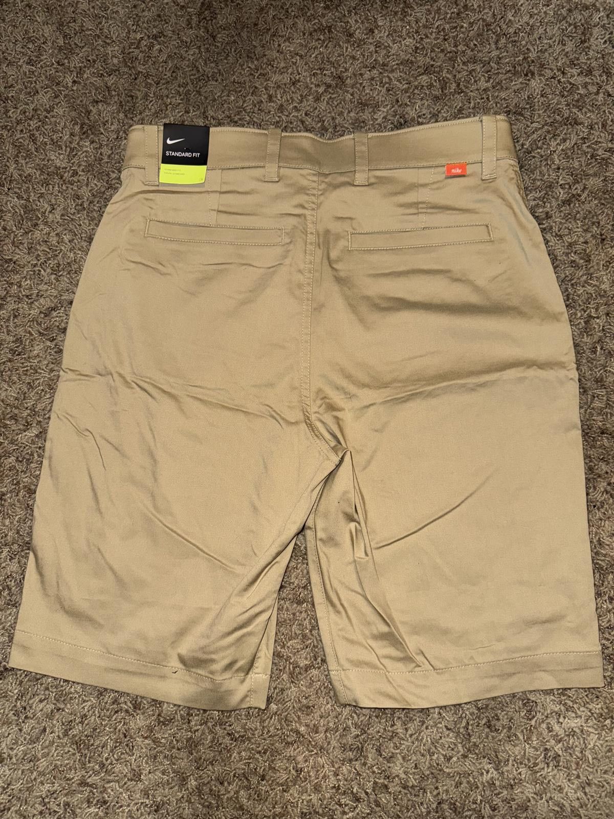 Nike Nike Men's Dri-FIT Uv 10.5" Golf Chino Shorts Size US 30 / EU 46 - 8 Thumbnail