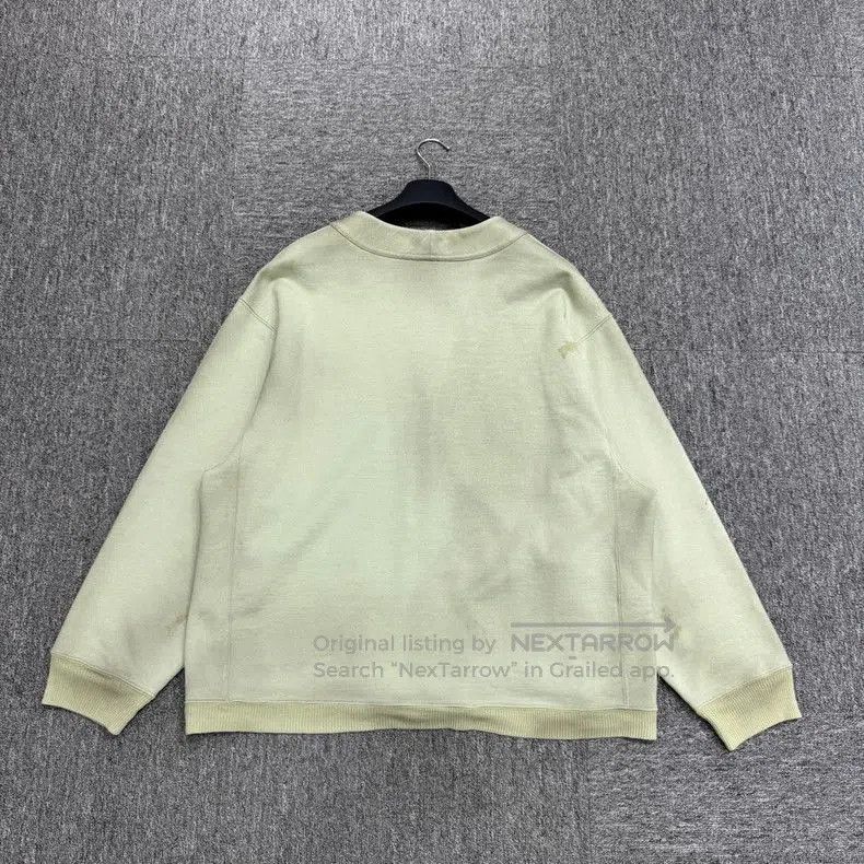 Miu Miu MIU MIU Distressed V-Neck Knit Cardigan. Size US S / EU 44-46 / 1 - 2 Thumbnail