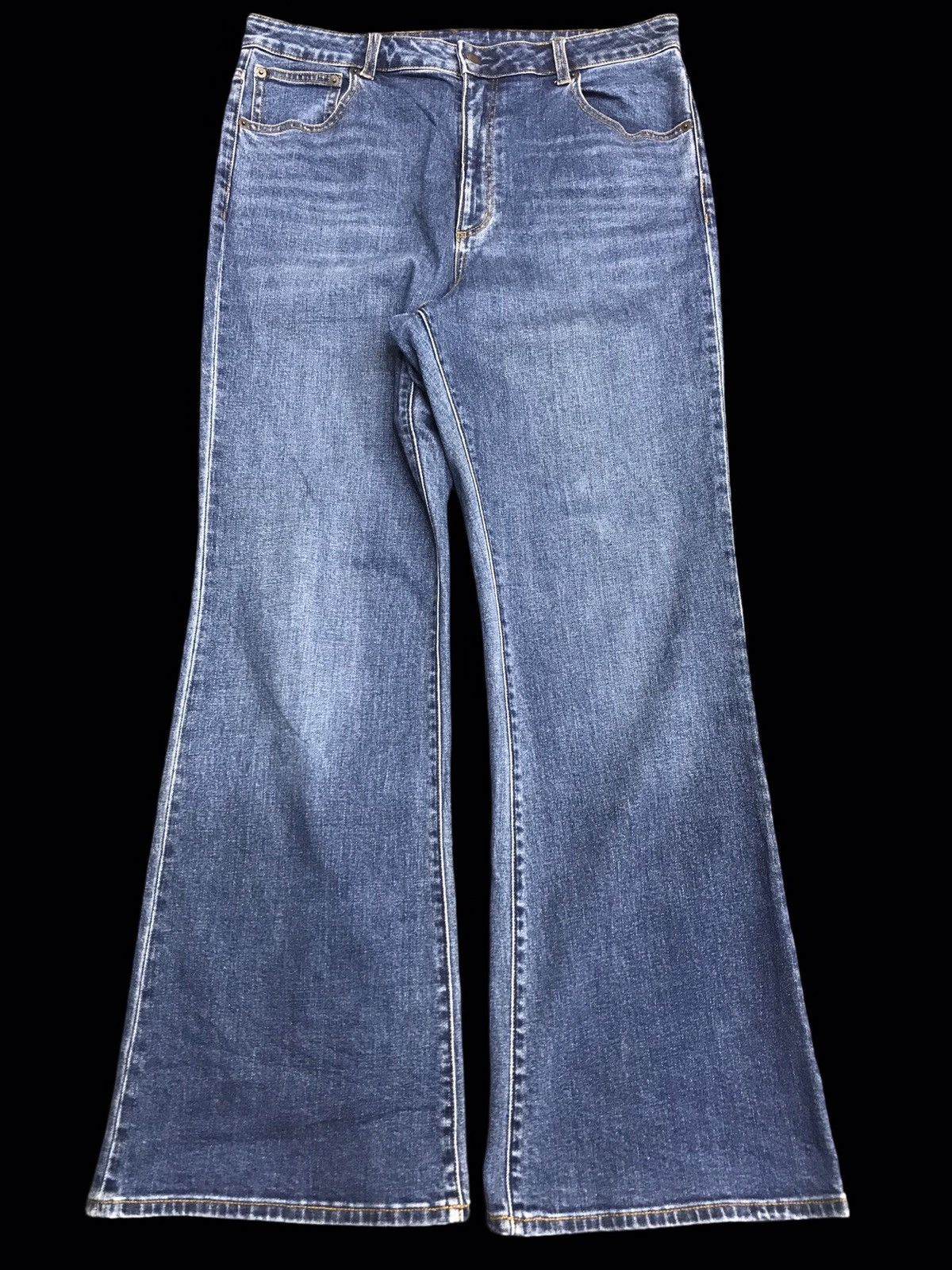 GU × Japanese Brand Boootcut🔥Gu Japan Bootcut Jeans F21 Size US 33 - 1 Thumbnail