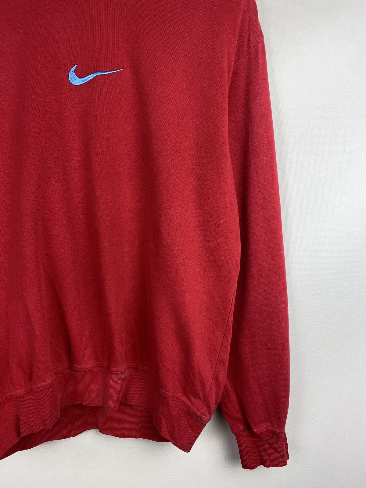 Nike VTG 90s Nike Center Logo men’s crewneck sweatshirt pullover Size US L / EU 52-54 / 3 - 4 Thumbnail