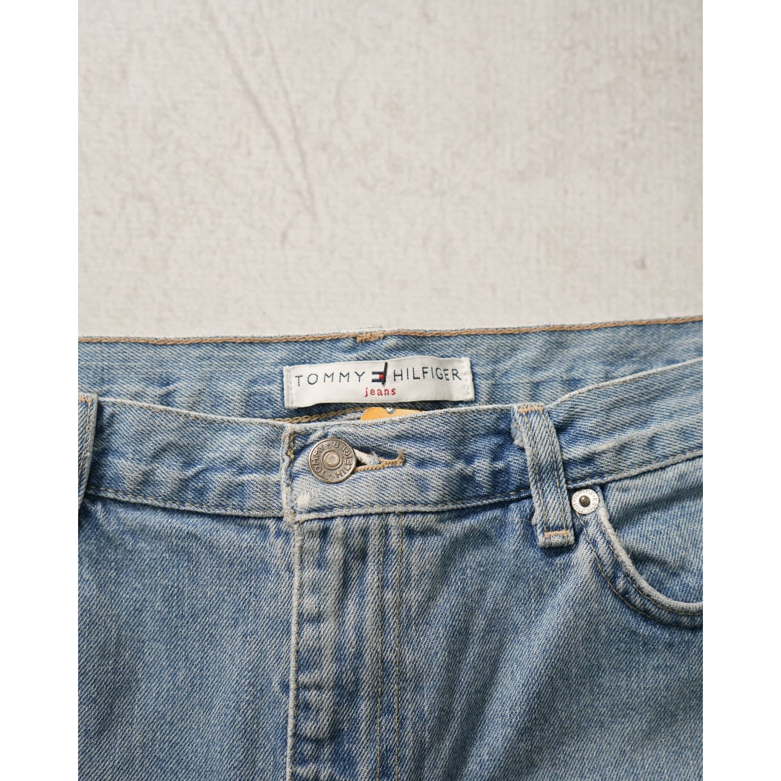 Tommy Hilfiger Vintage 00s Tommy Hilfiger Leg Jeans - Women's 36Wx32L Size 36" / US 14 / IT 50 - 3 Thumbnail