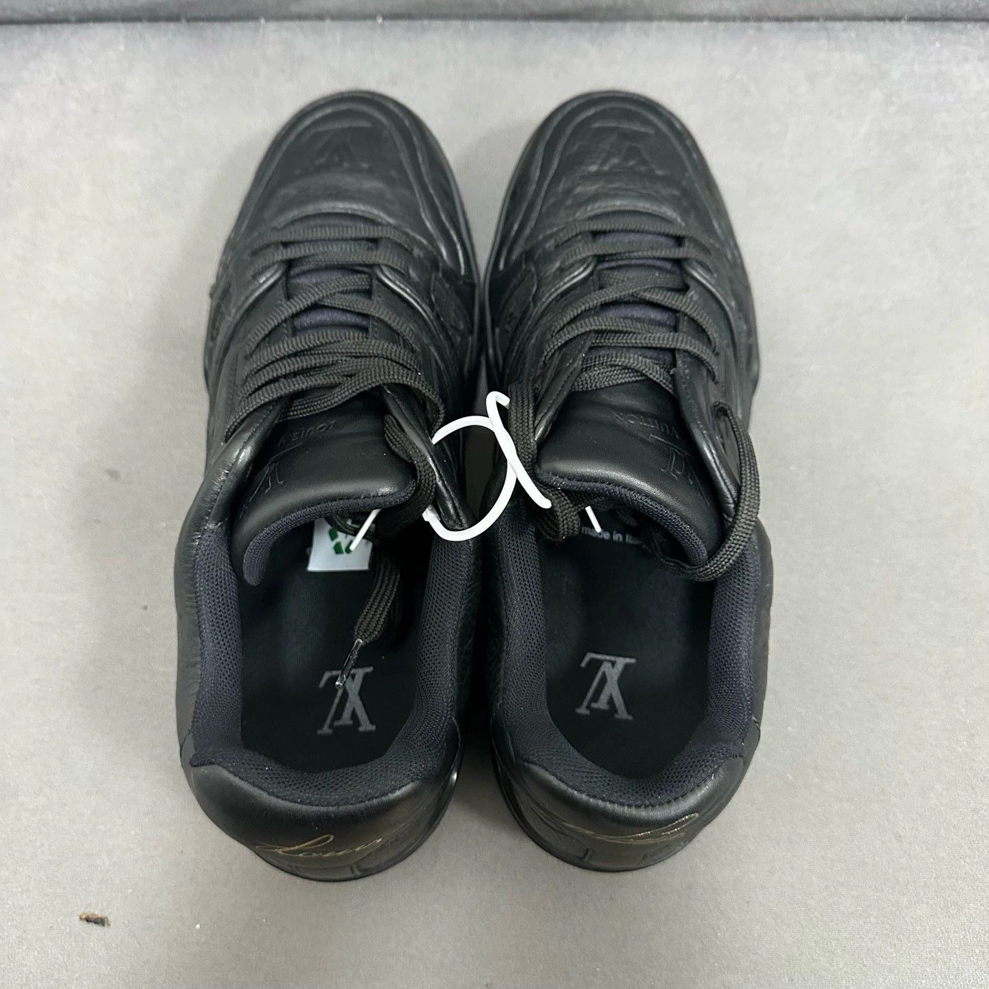 Louis Vuitton Size 40/LV Trainer, Pure Black/S5379/Casual Shoes Size US 7 / EU 40 - 1 Thumbnail