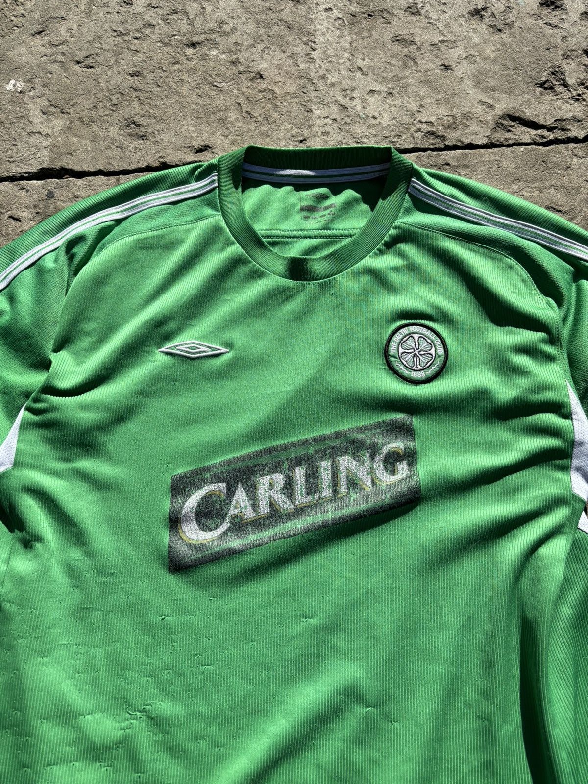 Umbro Vintage Umbro Celtic Archie 5 Carling Jersey Size US L / EU 52-54 / 3 - 2 Thumbnail