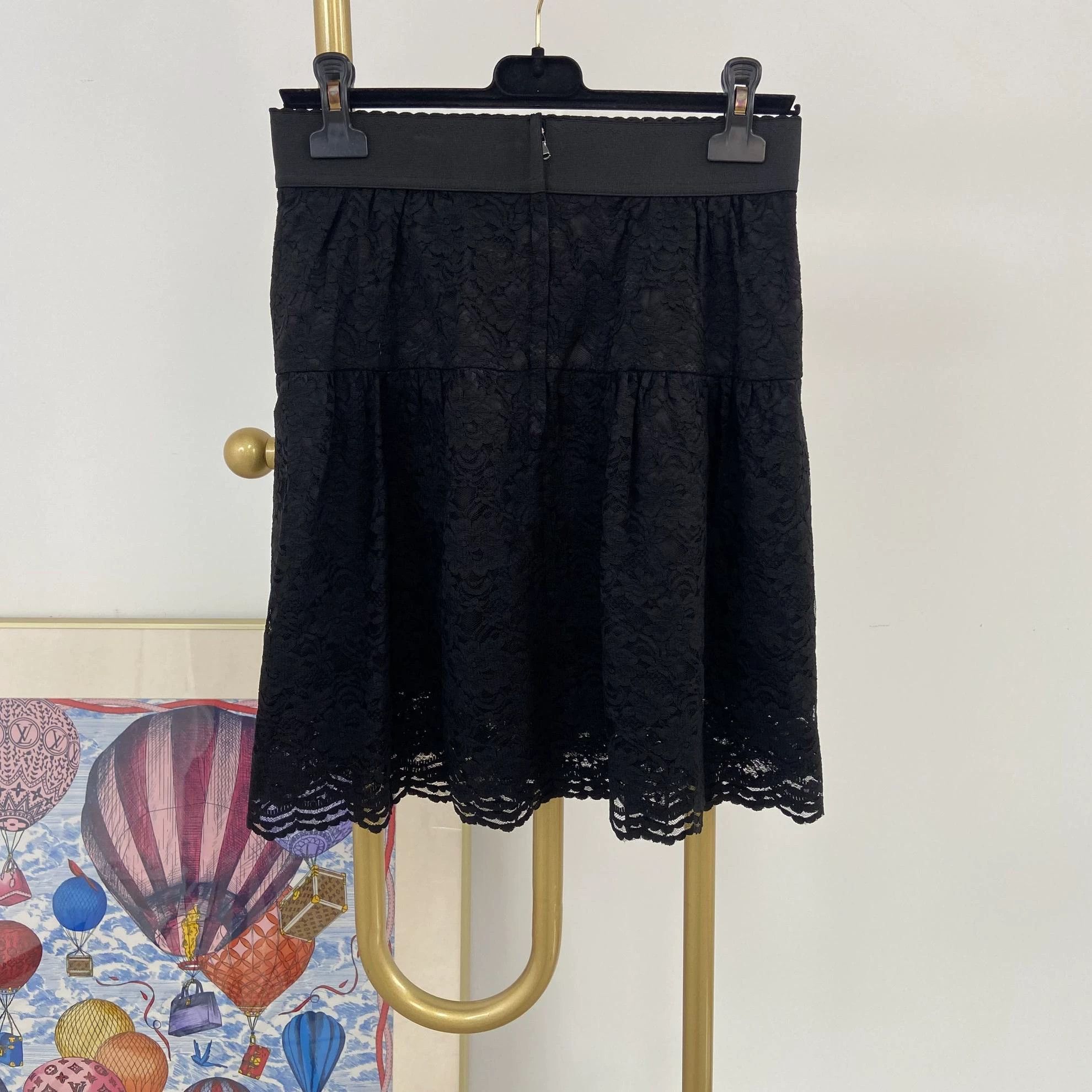 Dolce & Gabbana Dolce&Gabbana Black Lace Short Skirt 42 Size 28" / US 6 / IT 42 - 2 Thumbnail