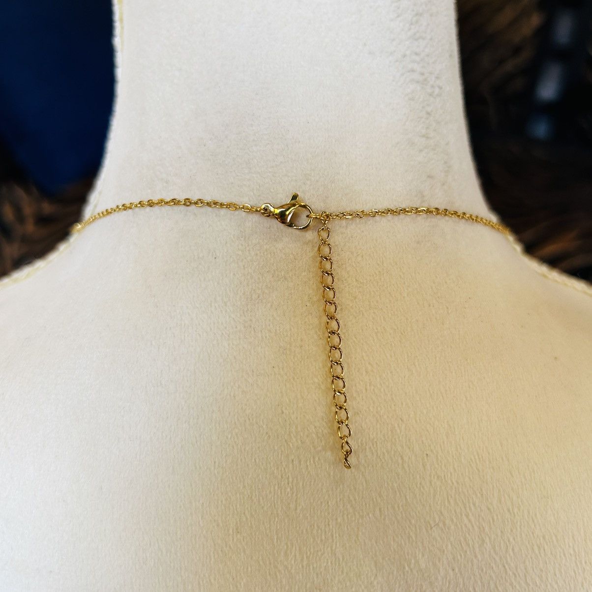 Handmade Handcrafted elegant glass beaded pendant on chain necklace Size ONE SIZE - 5 Thumbnail