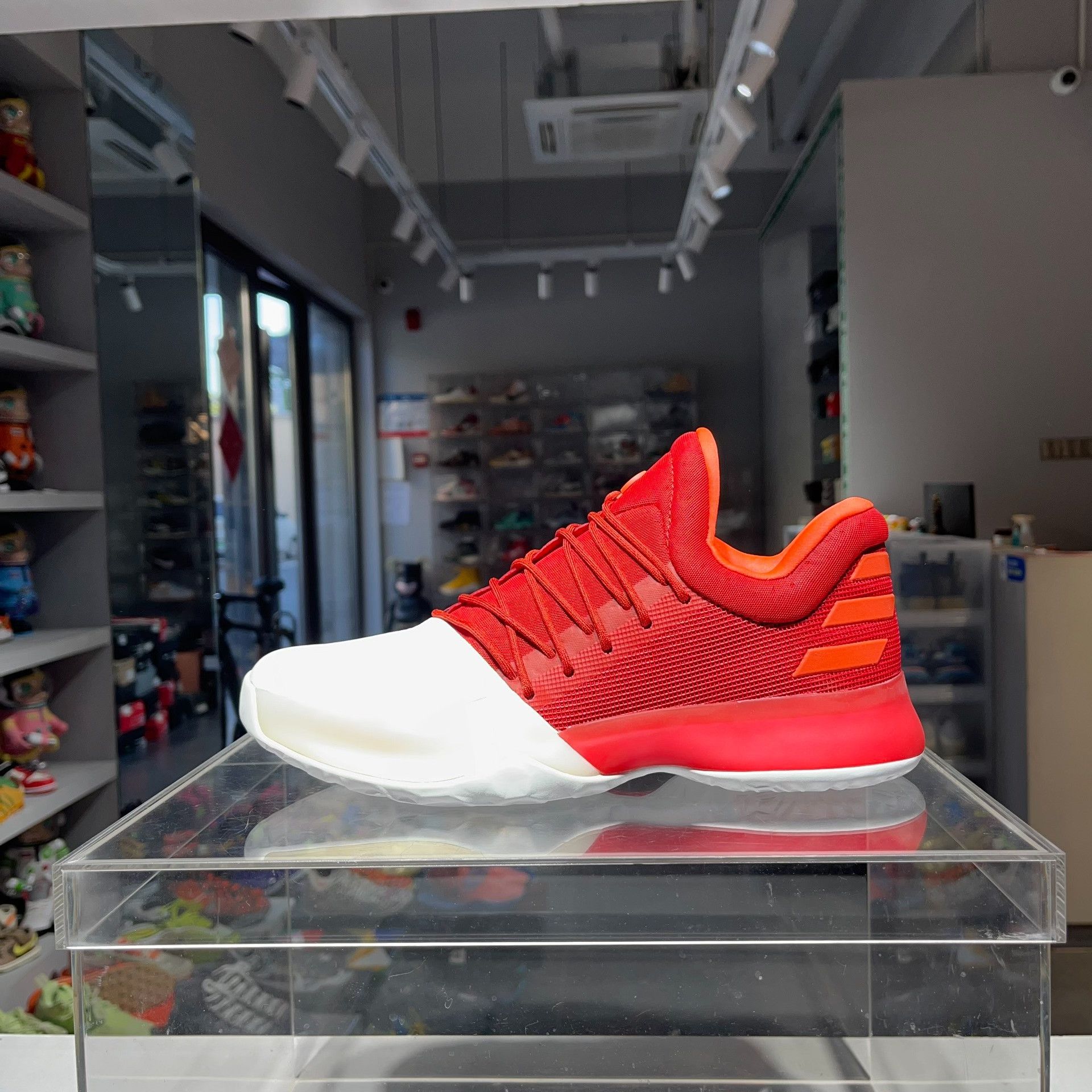 Adidas Adidas Red Lowtop Sneakers 9.5 Men Size US 9.5 / EU 42-43 - 1 Thumbnail