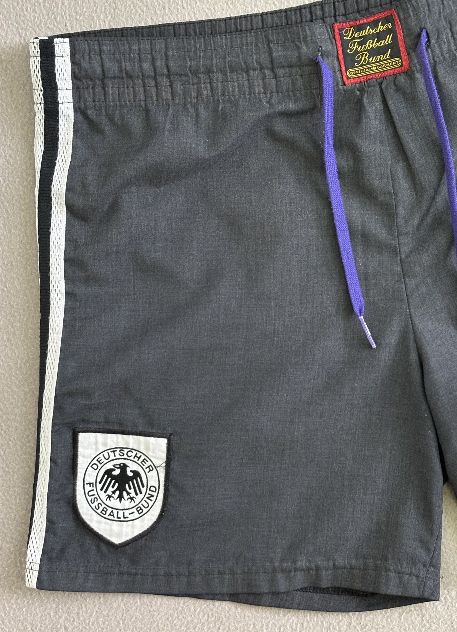 Adidas × Vintage Germany 1996 Adidas vintage Football shorts size L Size US 35 - 4 Thumbnail