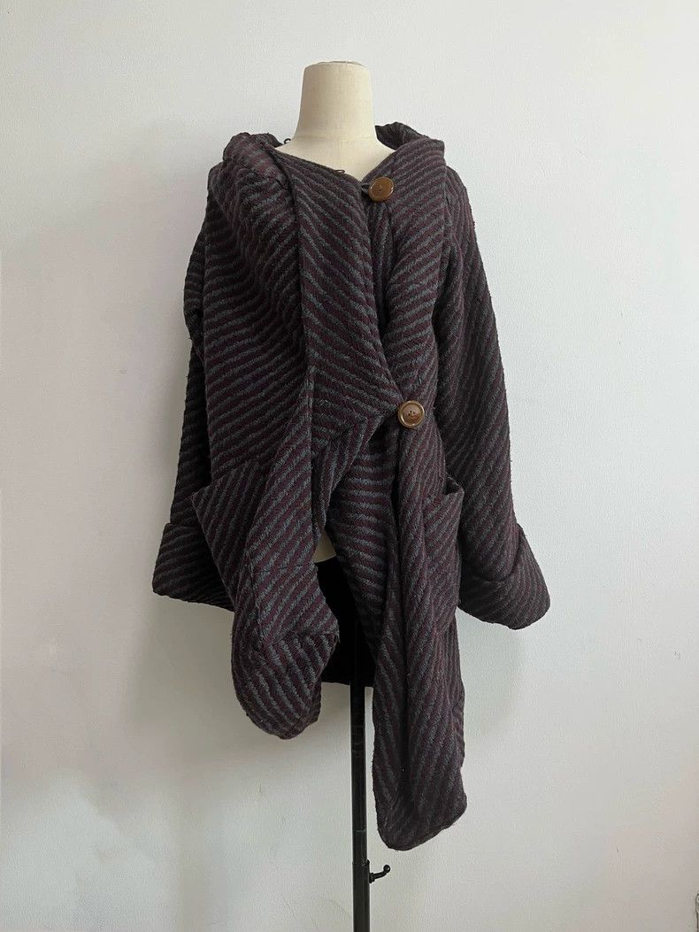 Vivienne Westwood Vivienne Westwood size2 Red label irregular sweater coat Size M / US 6-8 / IT 42-44 - 1 Thumbnail