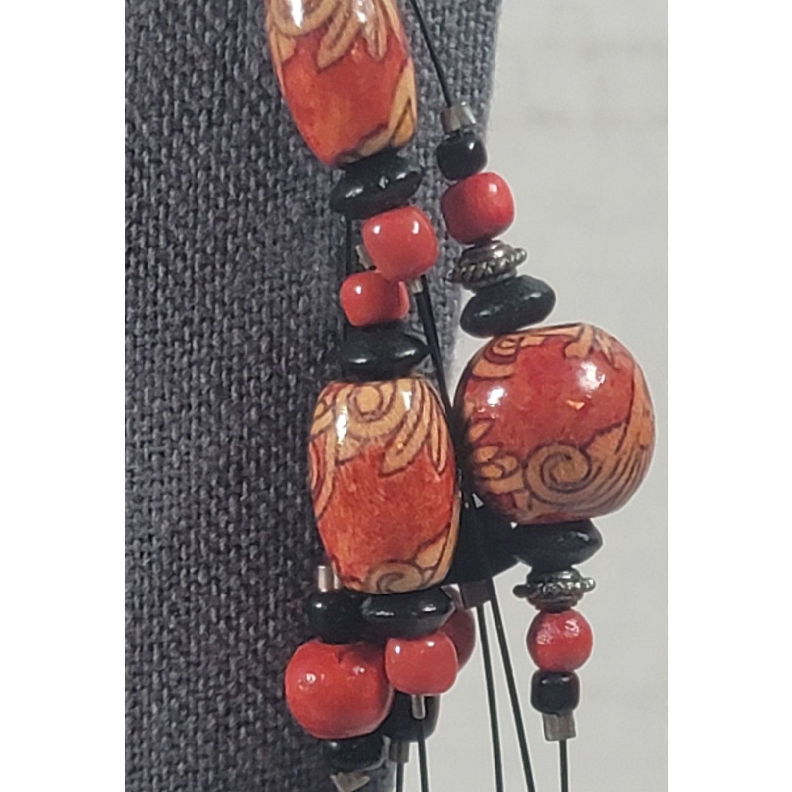 Other Red 6 Strand Wooden Floral Beads Pewter Spacers 8" Necklace Size ONE SIZE - 2 Thumbnail