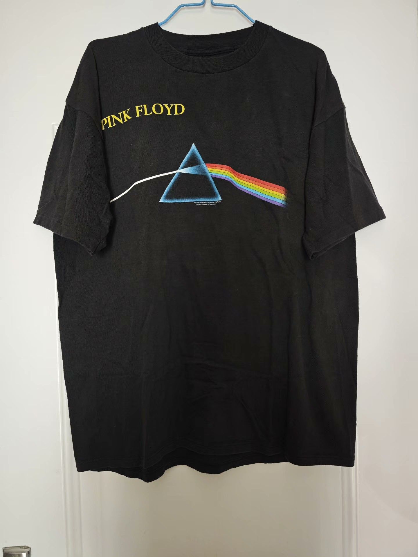 Travis Scott Travis Scott Pink Floyd Dark Side Vintage T Size US M / EU 48-50 / 2 - 1 Thumbnail