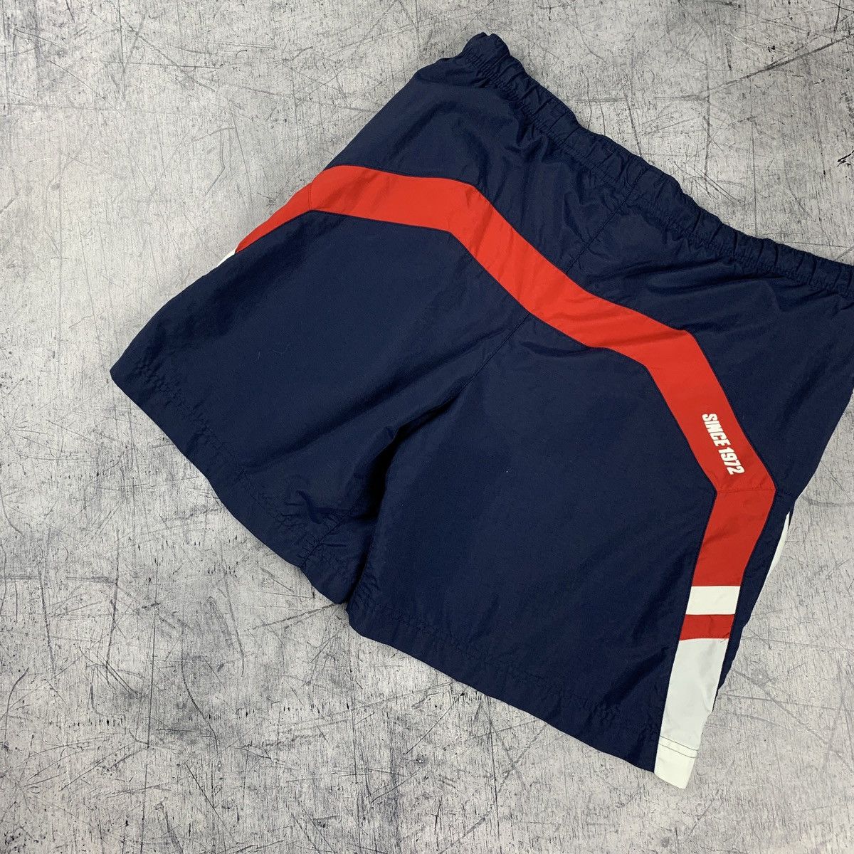 Nike Vintage Nike Retro Nylon Swim Shorts Size M Blue 90’s Size US 32 / EU 48 - 3 Thumbnail