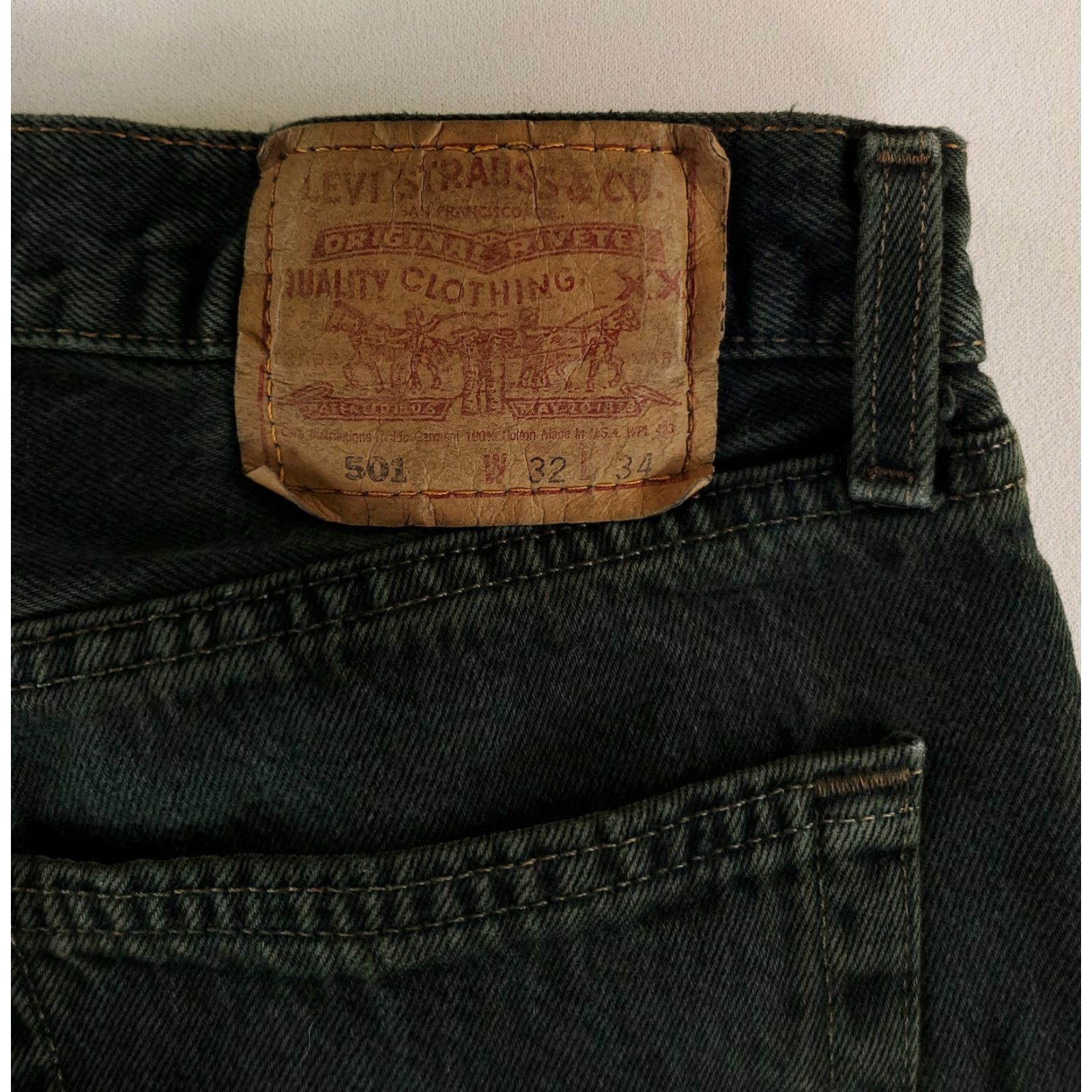 Levi's VINTAGE Levi's 501 Jeans Green Made USA Hemmed Mens 32x34 31x27.5 Actual 90s Straight Size US 31 - 4 Thumbnail