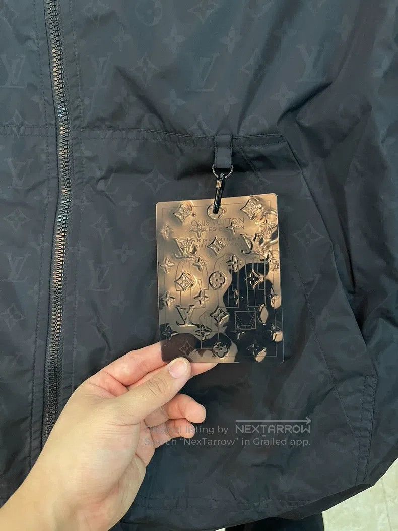 Louis Vuitton Louis Vuitton Full logo design jacket Size US S / EU 44-46 / 1 - 4 Thumbnail