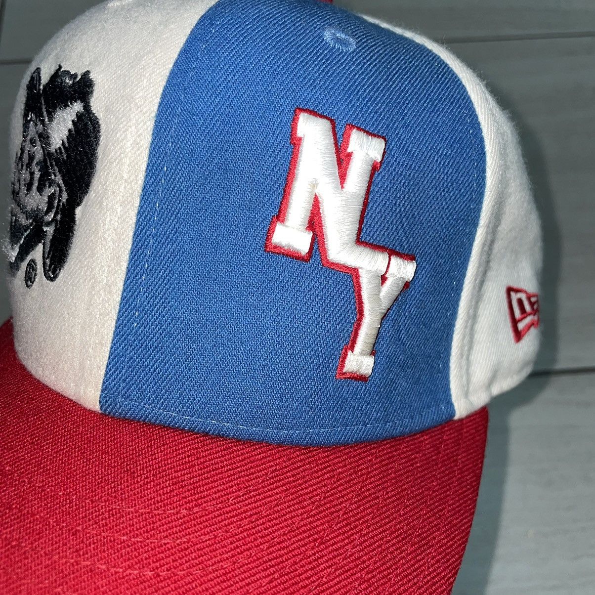 New Era × Supreme × Vintage Vintage Supreme NY Bum New era fitted hat 7 3/8 Size ONE SIZE - 2 Thumbnail