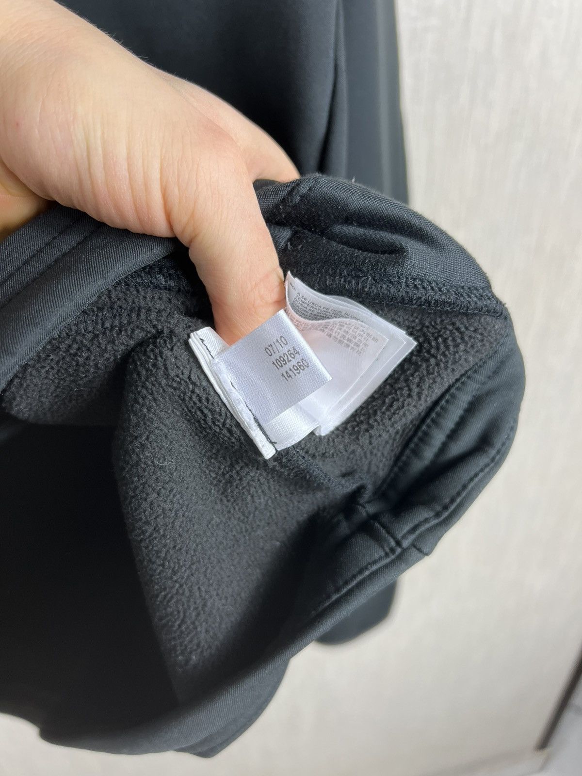 Salomon Vintage Salomon fleece zip jacket softshell y2k gorpcore Size US L / EU 52-54 / 3 - 17 Thumbnail