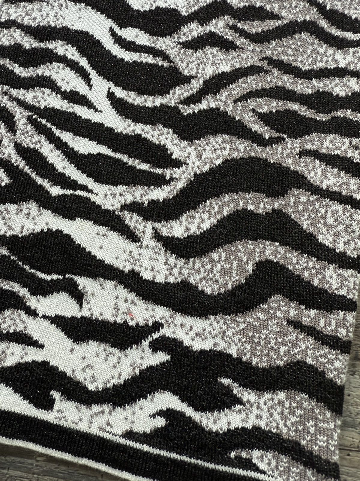 Dior SS02 Christian Dior Intarsia Knit Zebra Mini Skirt Size 29" - 3 Thumbnail