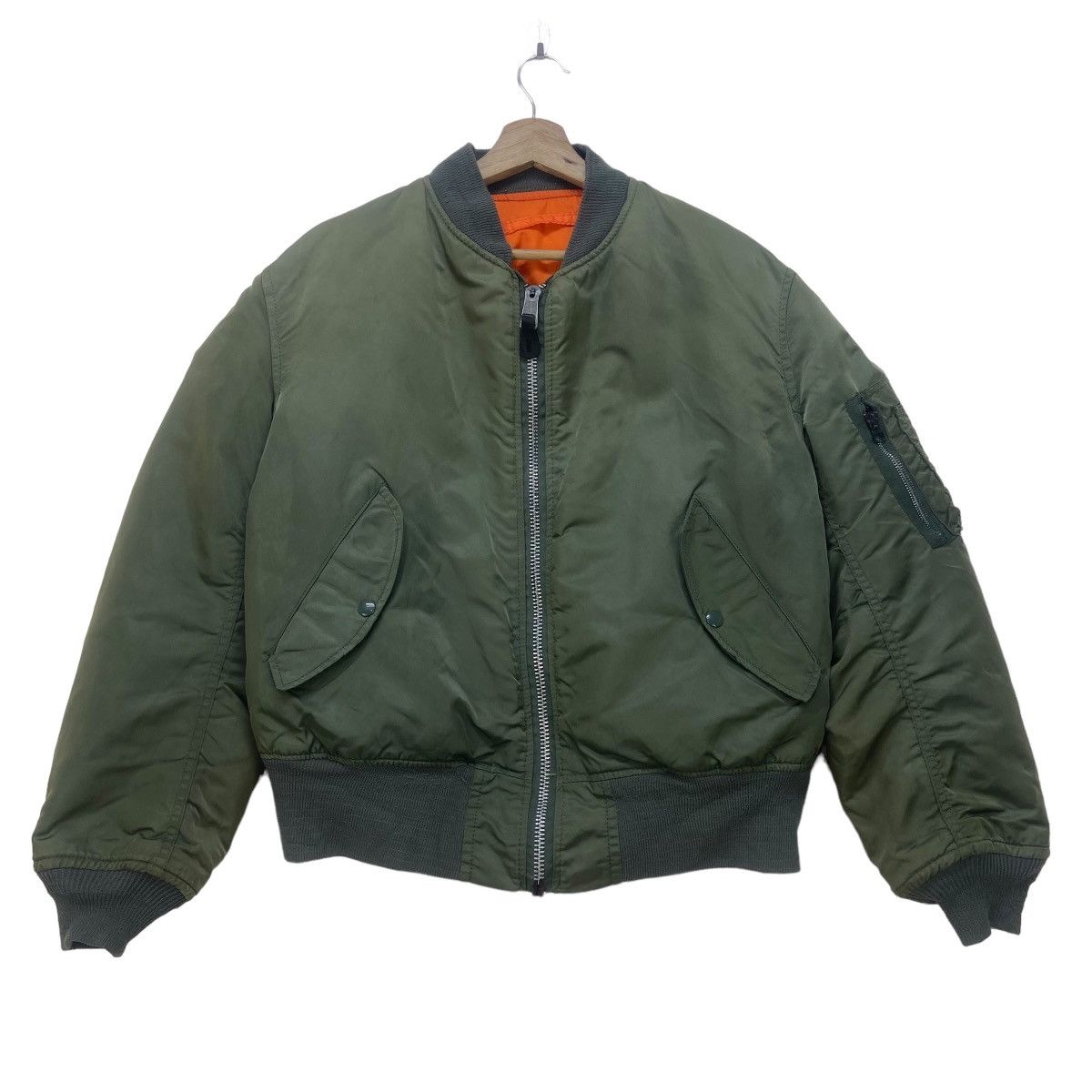 Alpha Industries Vintage Alpha Industries MA-1 Flight Jacket Bomber Size US M / EU 48-50 / 2 - 3 Thumbnail