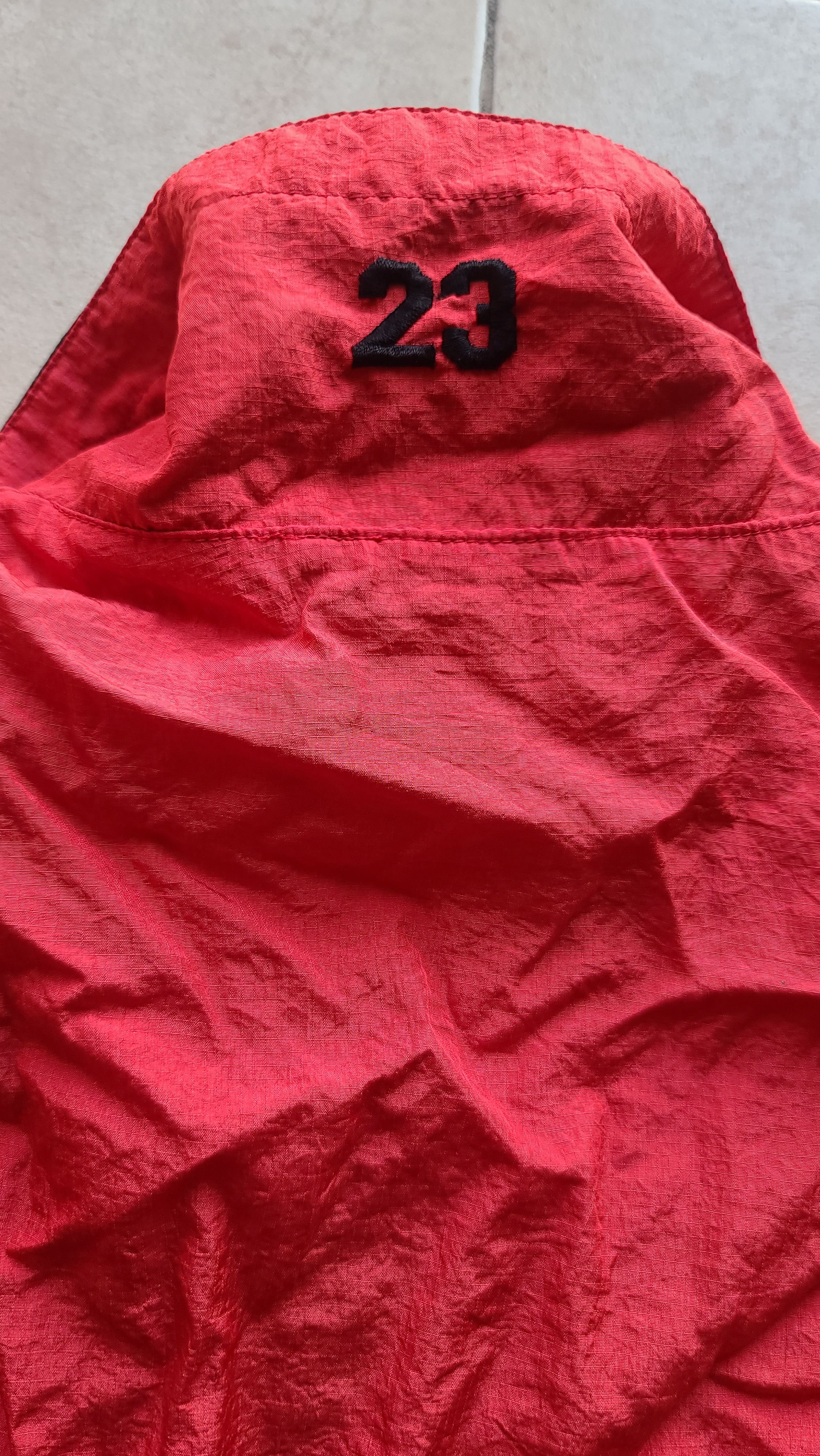 Jordan Brand Jumpman Air Jordan #23 90s Vest jacket red vintage Size US M / EU 48-50 / 2 - 5 Thumbnail