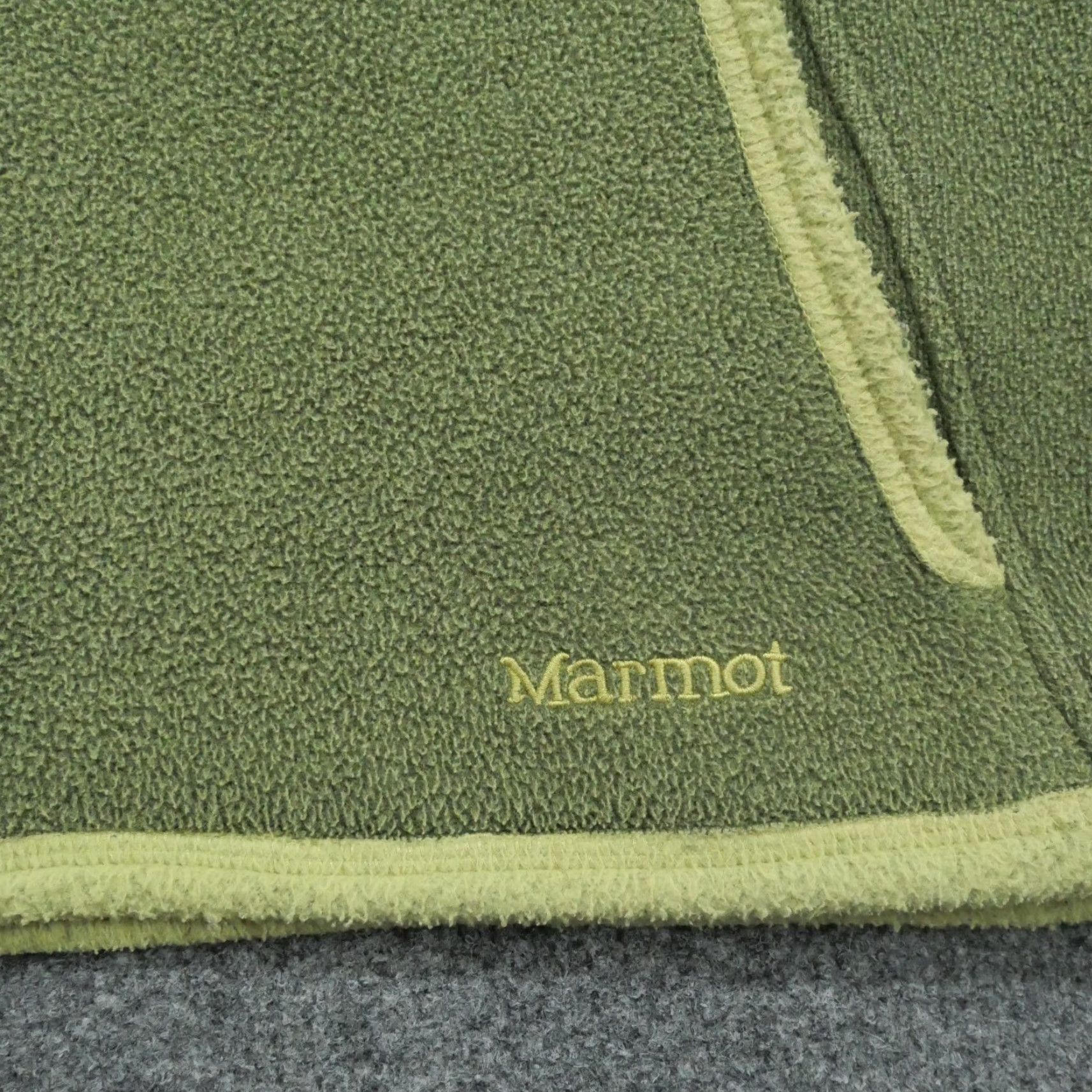Marmot VINTAGE Marmot Hoodie Womens L Green Full Zip Fleece Outdoors Y2k Shirt Womens L Brown Logo Casual Activewear Mens? Size L / US 10 / IT 46 - 3 Thumbnail