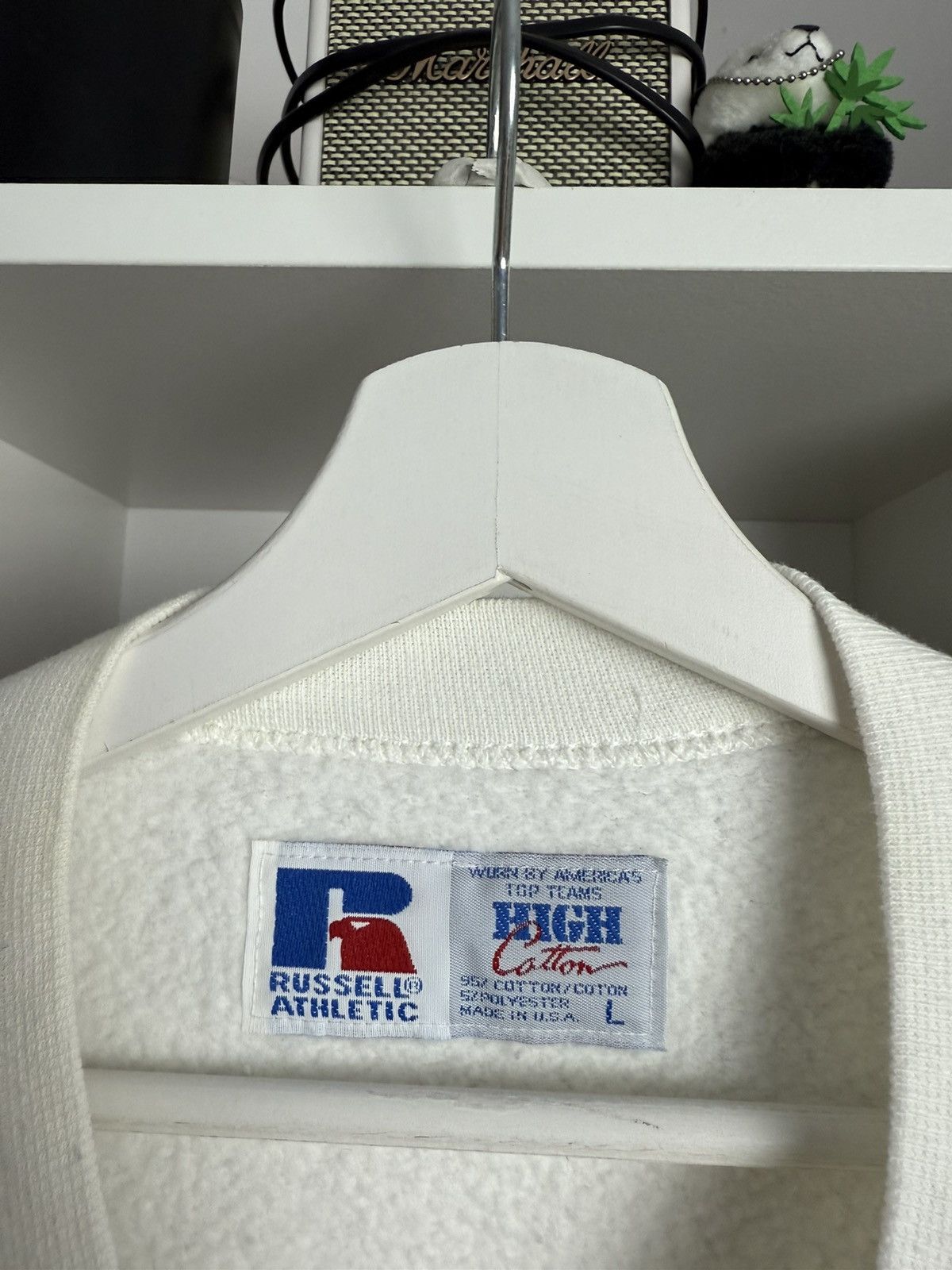 Russell Athletic × Vintage Vintage 90s Russell Athletic white boxy baggy sweatshirt XL Size US L / EU 52-54 / 3 - 4 Thumbnail