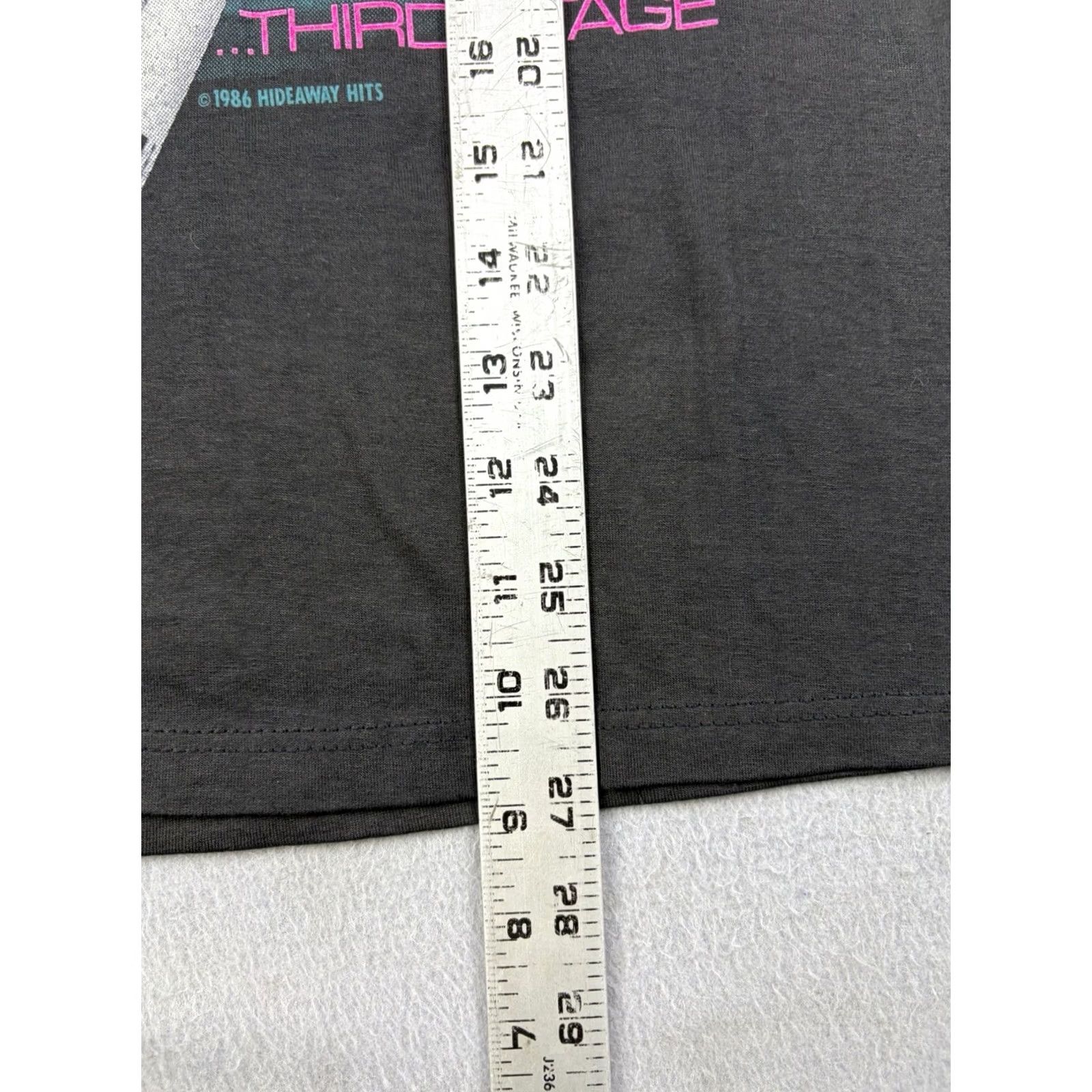 Vintage VINTAGE Boston Band Shirt Third Stage Tour Christmas Show USA 80s Shirt M Black Nike? Size US M / EU 48-50 / 2 - 7 Thumbnail