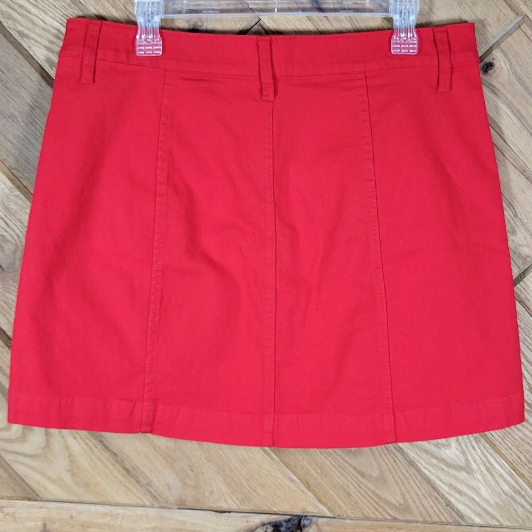 J.Crew VINTAGE? J. Crew Mercantile Canvas Womens Red Button Front Skirt Mini 10 New With Tags Red Womens Skirt Canvas 17.5" Waist 17" Short/Mini 10 Size 32" / US 10 / IT 46 - 2 Thumbnail