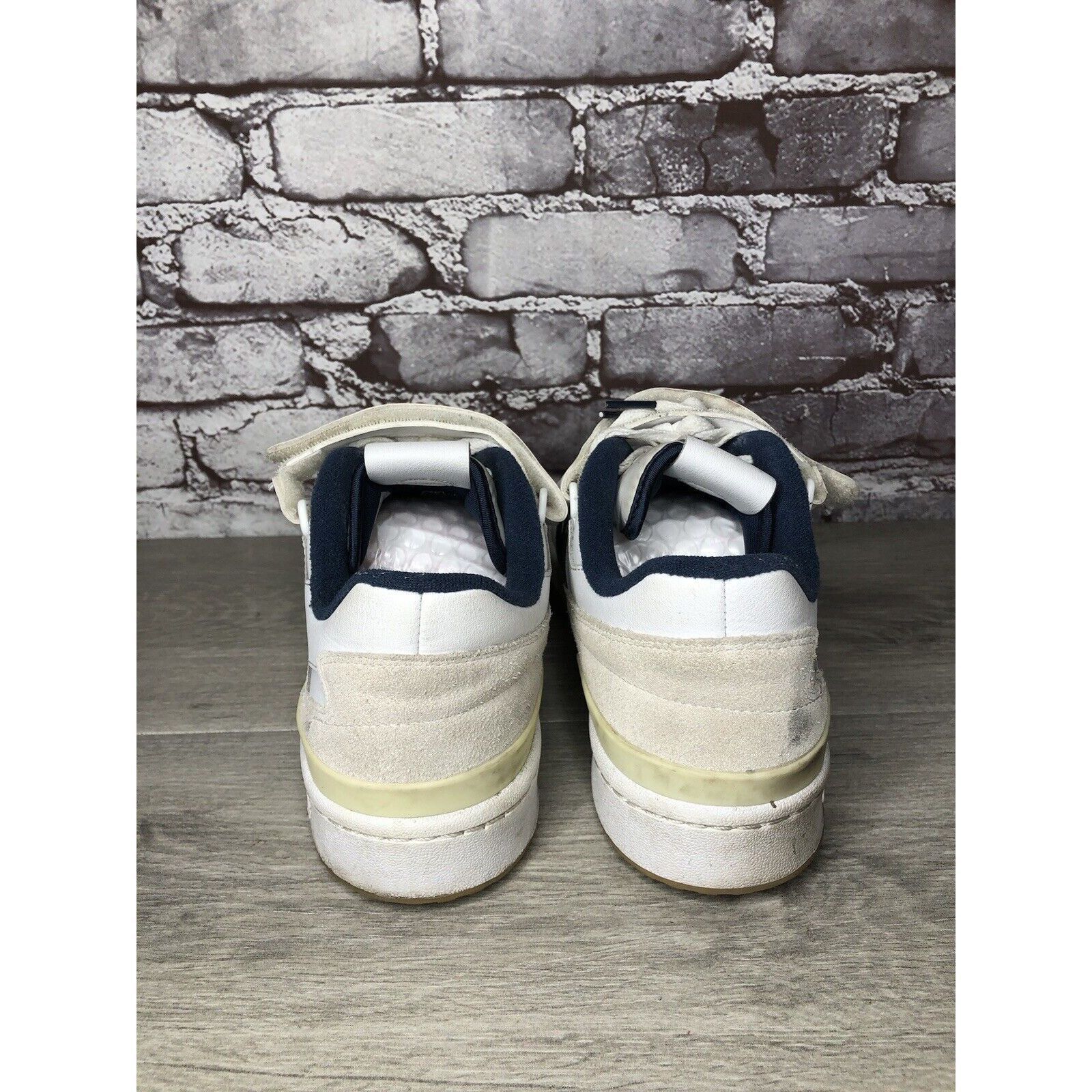 Adidas Adidas Originals Forum Low GY2648 White Navy Gum Basketball Size US 10.5 / EU 43-44 - 4 Thumbnail