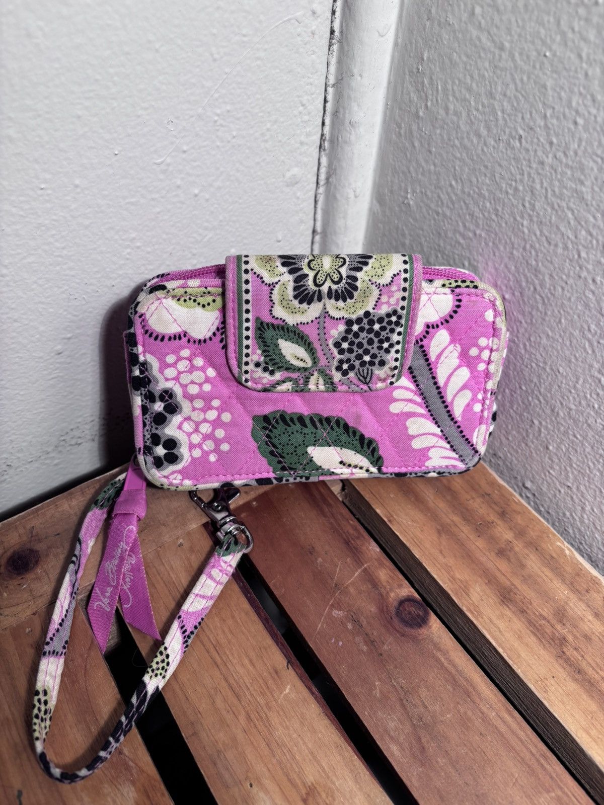 Vera Bradley Vera Bradley ID Wristlet Wallet Size ONE SIZE - 1 Thumbnail