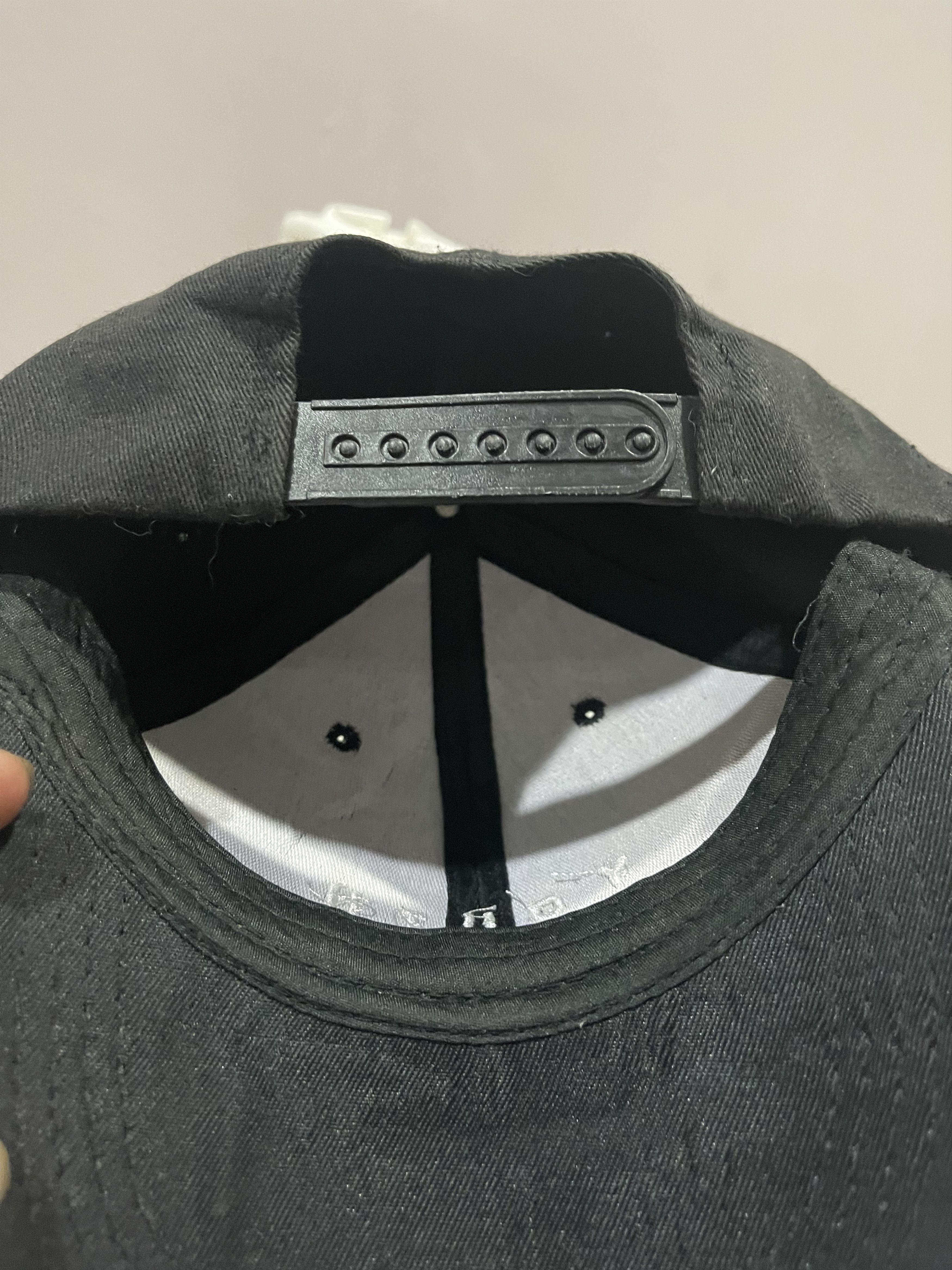 Japanese Brand Black Youth Baseball cap Hat Size ONE SIZE - 5 Thumbnail