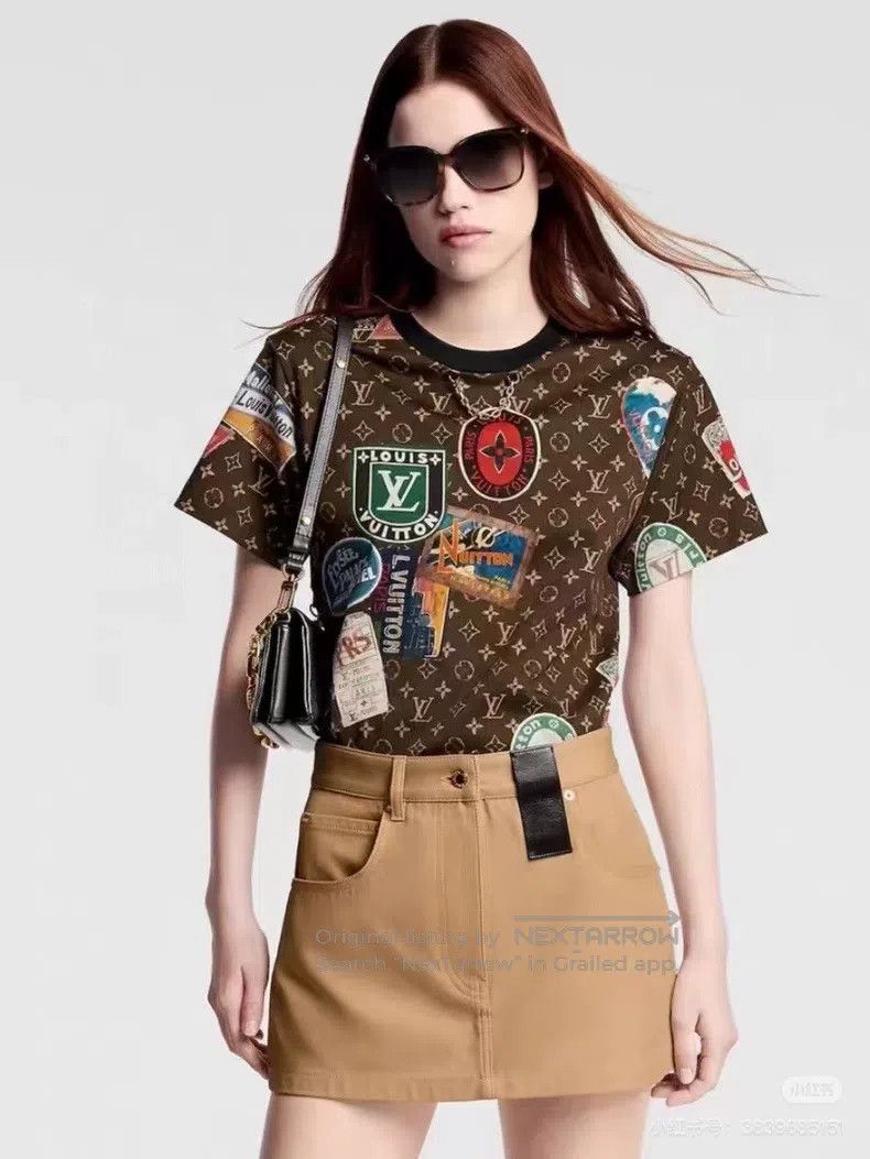 Louis Vuitton Louis Vuitton 24 brown logo full print cotton crewneck sho Size S / US 4 / IT 40 - 9 Thumbnail