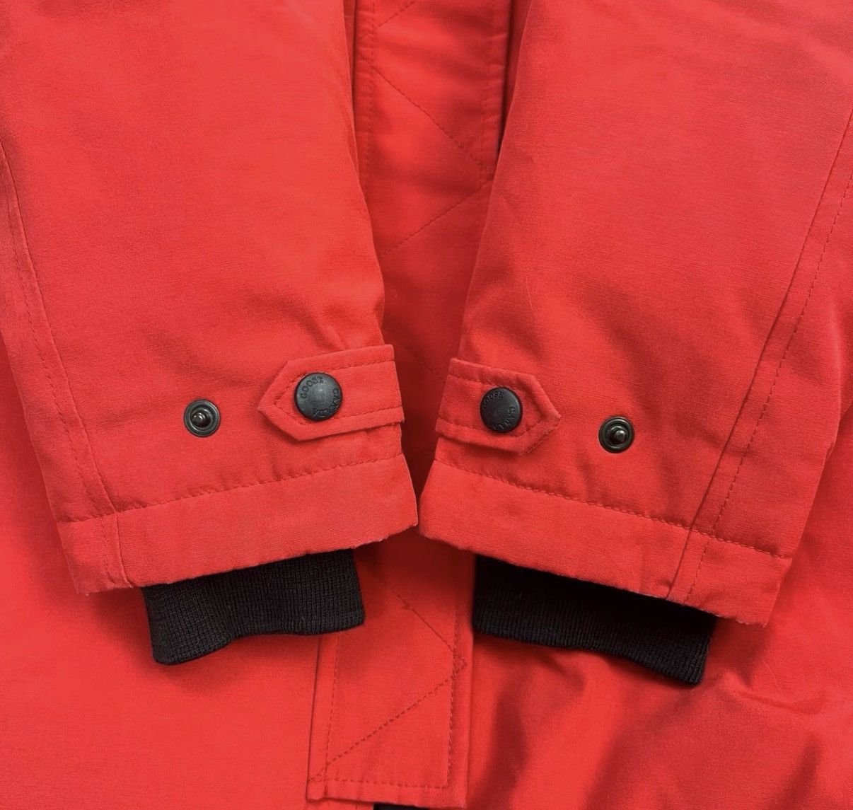 Canada Goose Canada Goose / Red Fur Collar Parka Down Jacket K12 Size S / US 4 / IT 40 - 6 Thumbnail