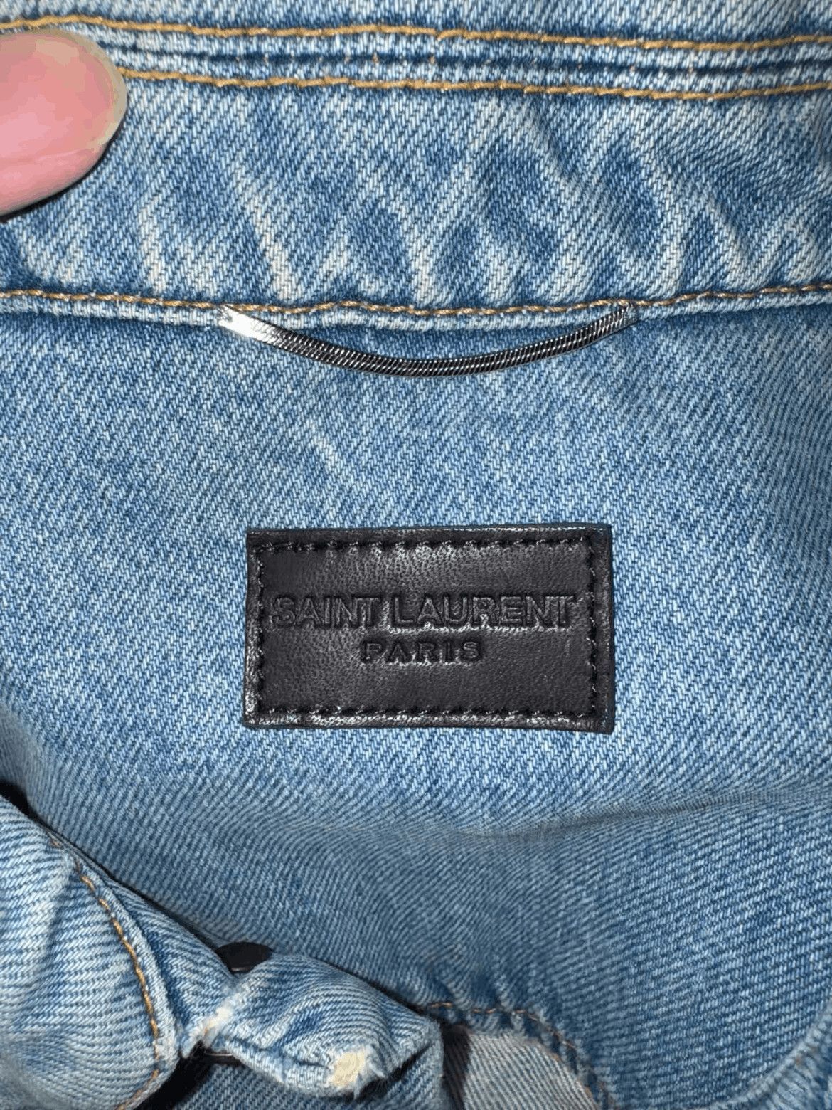 Saint Laurent Paris Saint Laurent Paris 19SS Distressed Sleeveless Denim Jacket Size US XS / EU 42 / 0 - 6 Thumbnail