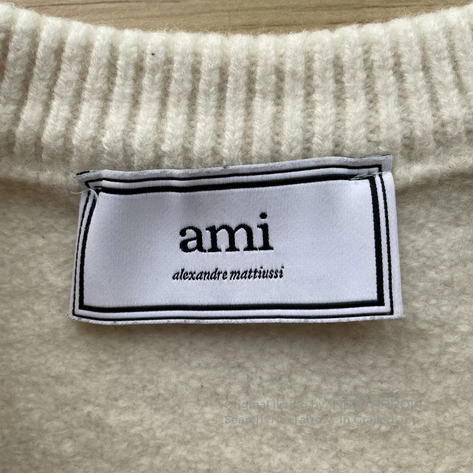 AMI Cream Relaxed Fit Heart Logo Sweater. Size XL / US 12-14 / IT 48-50 - 4 Thumbnail