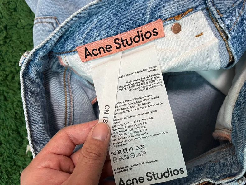 Acne Studios acne studios Light blue jeans 2502-Nextarrow Size US 32 / EU 48 - 2 Thumbnail