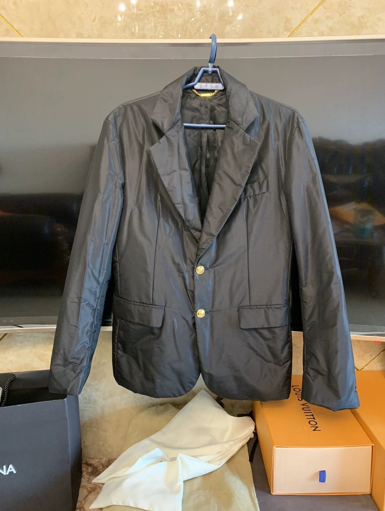 Versace Versace Silk Lined Gold Button Lightweight Blazer 48 Size US M / EU 48-50 / 2 - 1 Thumbnail