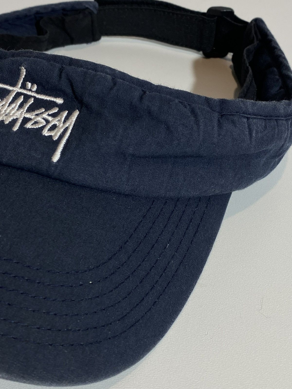 Stussy 🔥 VERY RARE 90s STUSSY EMBROIDERED LOGO VISOR CAP HAT Size ONE SIZE - 4 Thumbnail