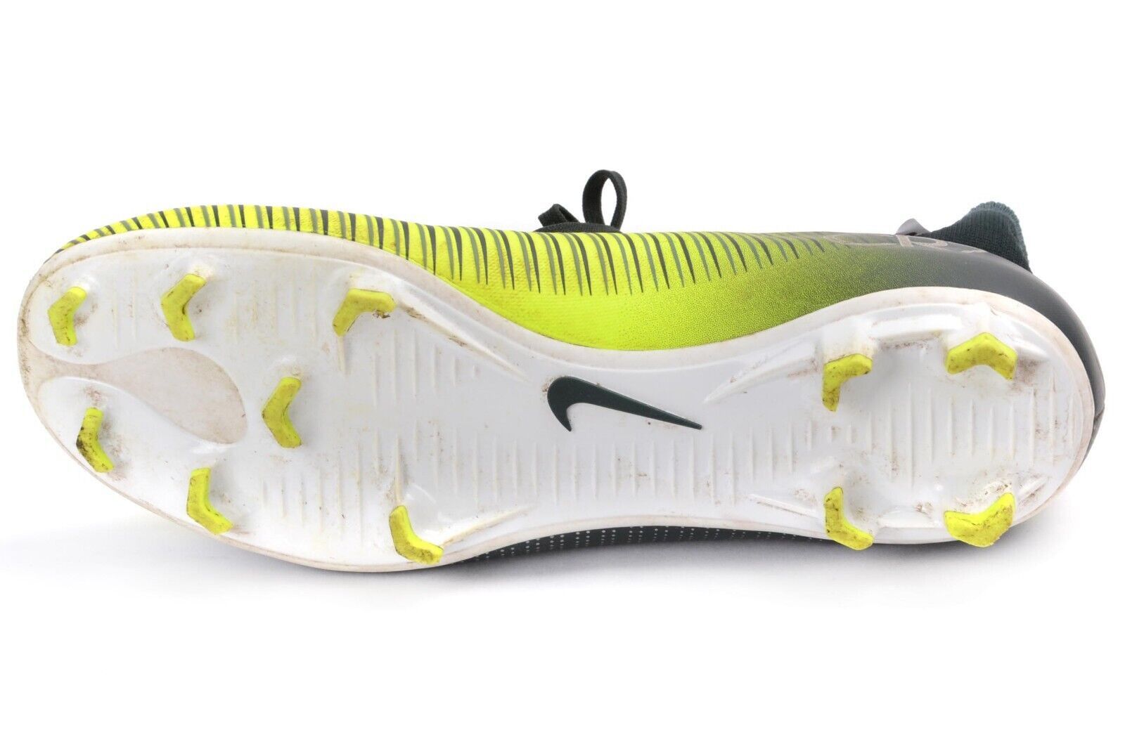 Nike NIKE MERCURIAL VICTORY VI CR7 SOCCER BOOTS CLEATS 2016 US 7 Size US 7.5 / EU 40-41 - 5 Thumbnail