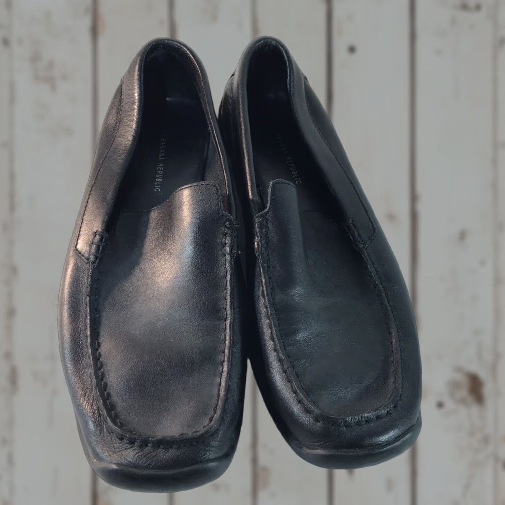 Banana Republic Banana Republic Black Leather Loafers Mens Size 9 Slip On Round Toe Size US 9 / EU 42 - 1 Thumbnail