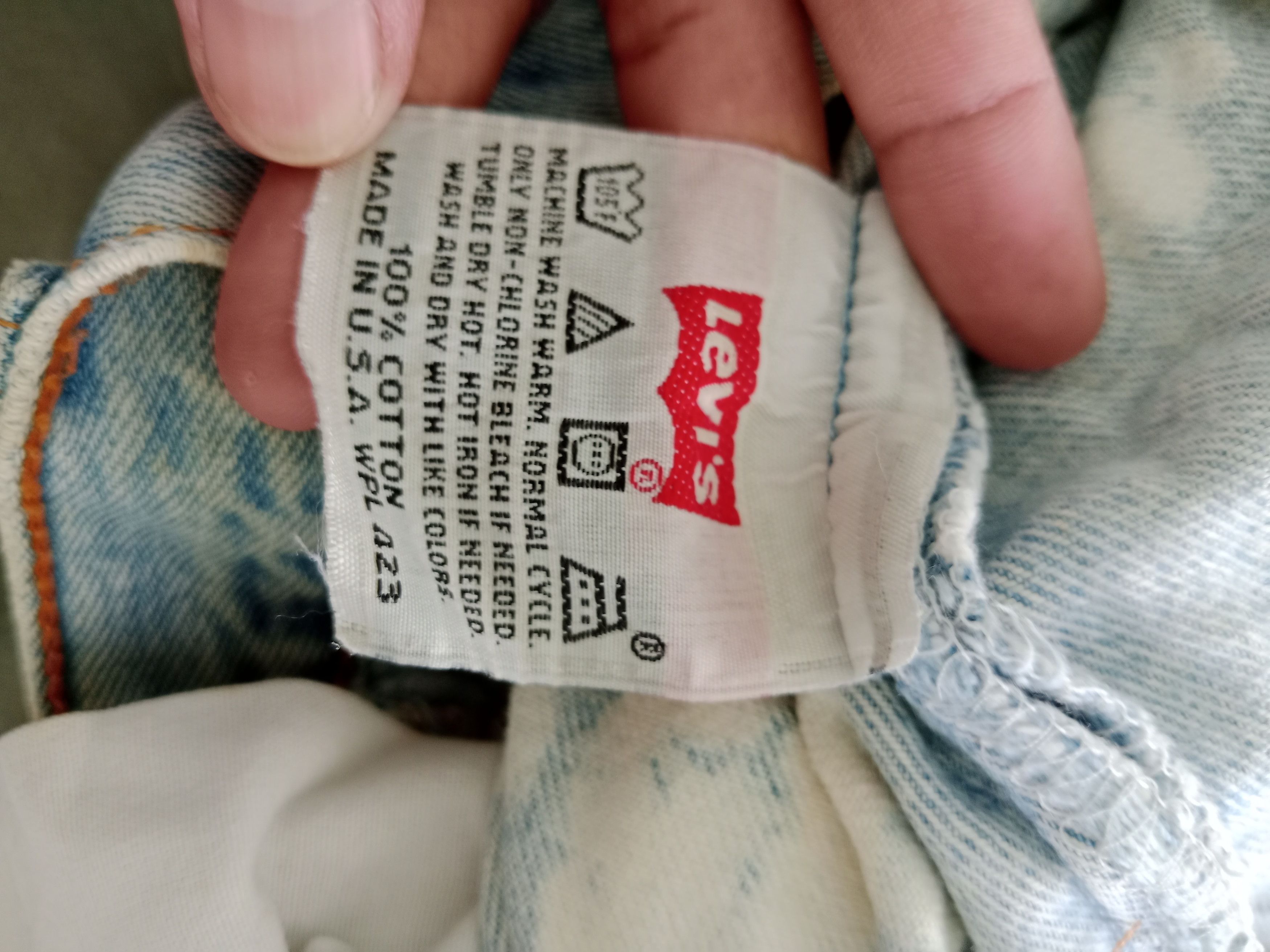 Levi's Vintage Clothing Levis 501 Distressed Short Pants Made in USA Acid Wash Style Size US 31 - 7 Thumbnail