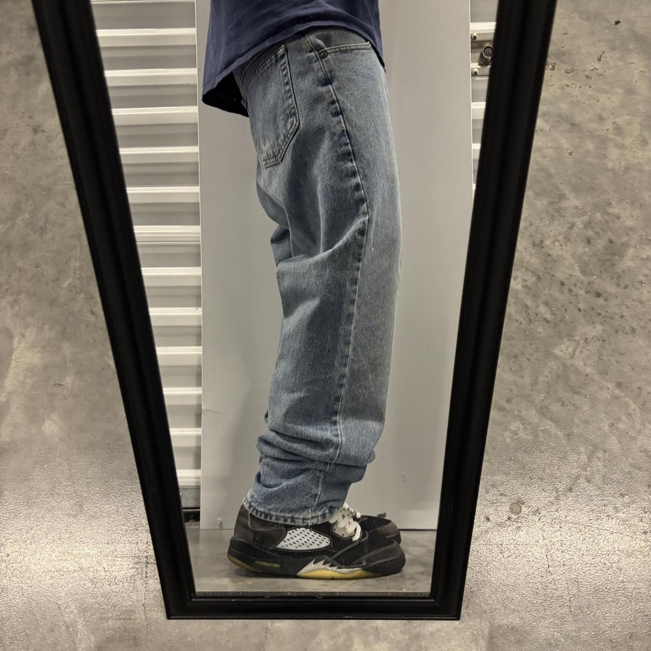 Japanese Brand × Vintage Crazy Vintage Y2K/2000s Light Wash Essential Denim Jeans! Size US 33 - 2 Thumbnail