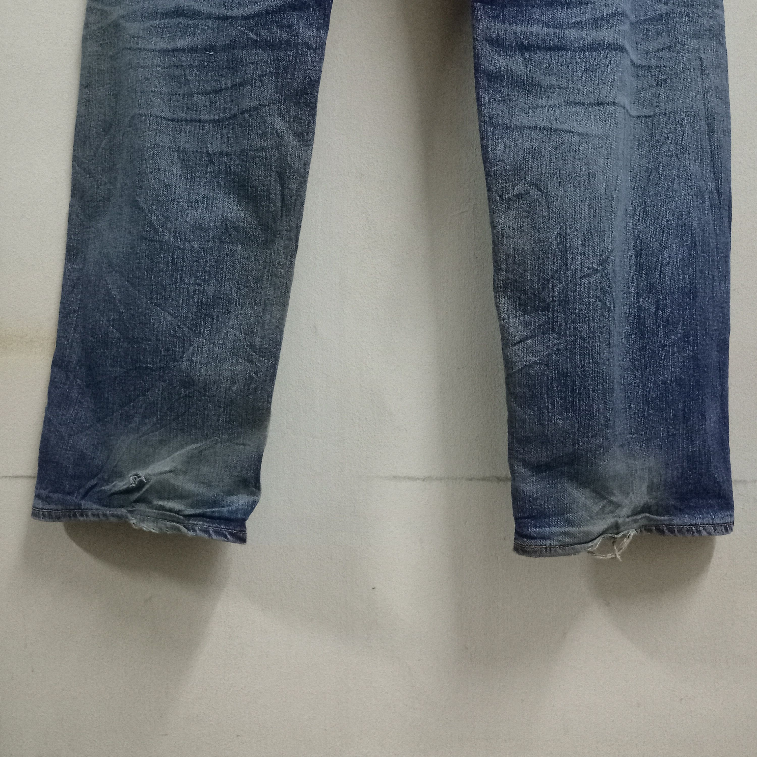 Levi's Vintage Levis 505 Blue Wash Distressed Ripped Baggy Jeans Size US 36 / EU 52 - 8 Thumbnail
