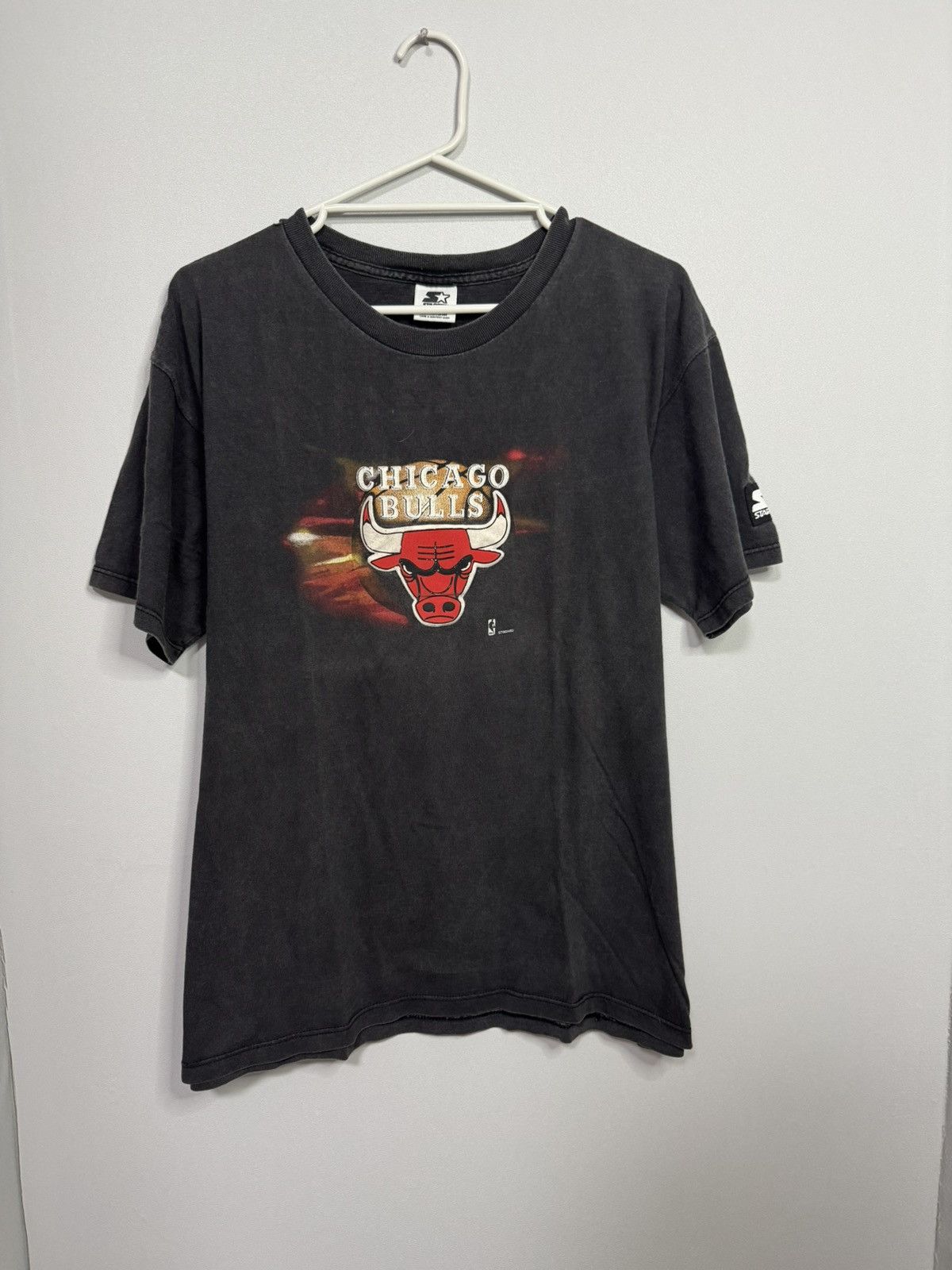 Starter Chicago Bulls 90s vintage Starter t-shirt Size US M / EU 48-50 / 2 - 1 Thumbnail