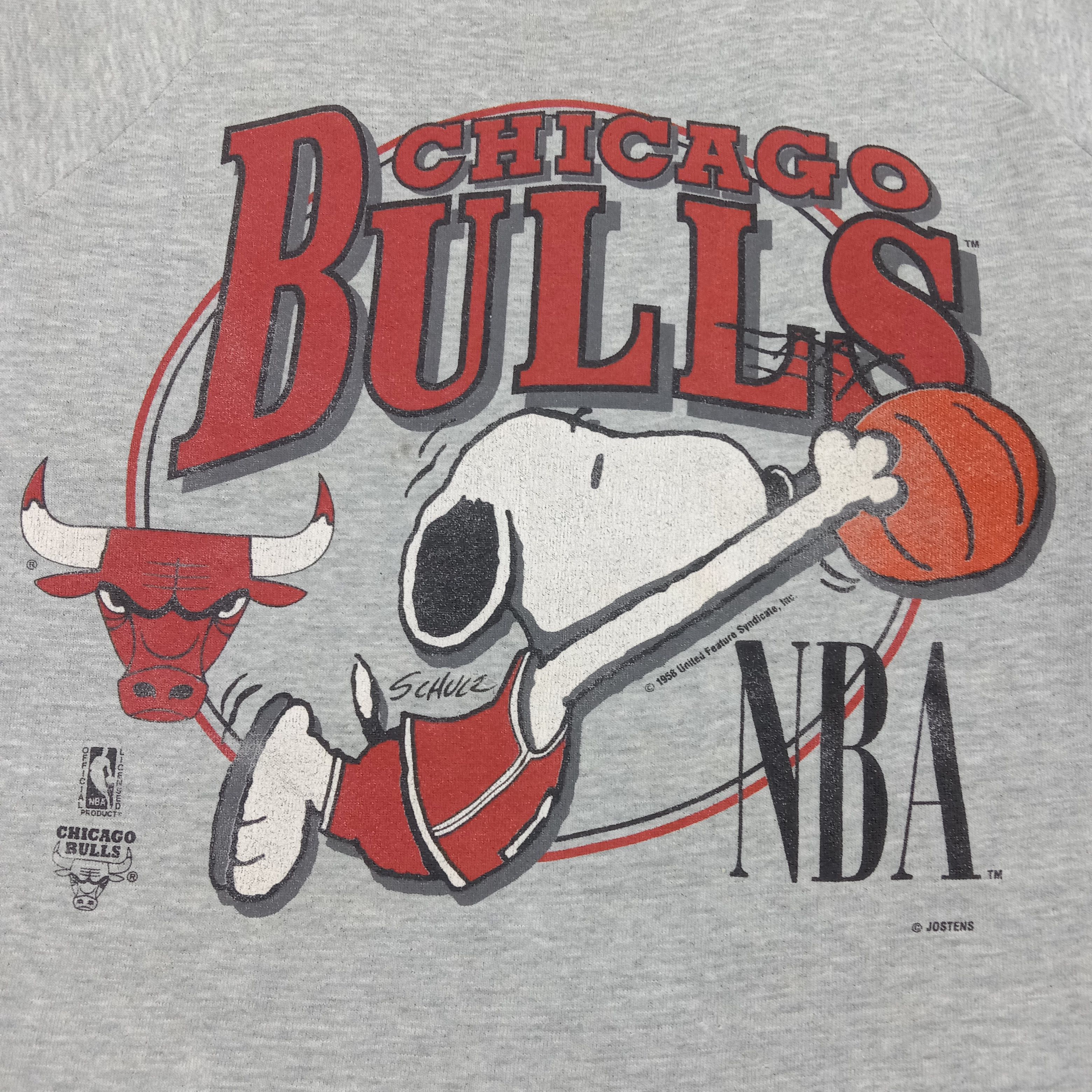 NBA 90's Chicago Bulls Snoopy Basketball Team Sweatshirt C292N13 Size US M / EU 48-50 / 2 - 2 Thumbnail