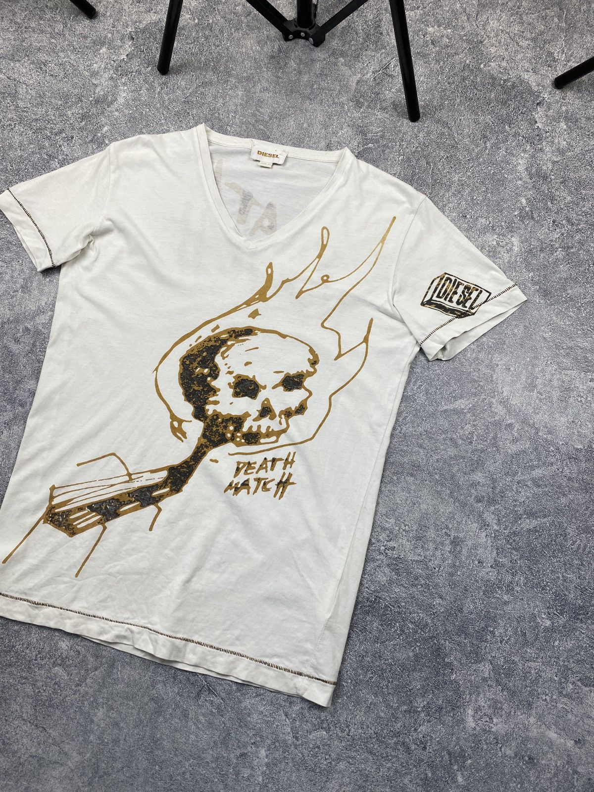 Diesel × Japanese Brand Diesel Skull T-Shirt Japanese Y2K Size US S / EU 44-46 / 1 - 3 Thumbnail
