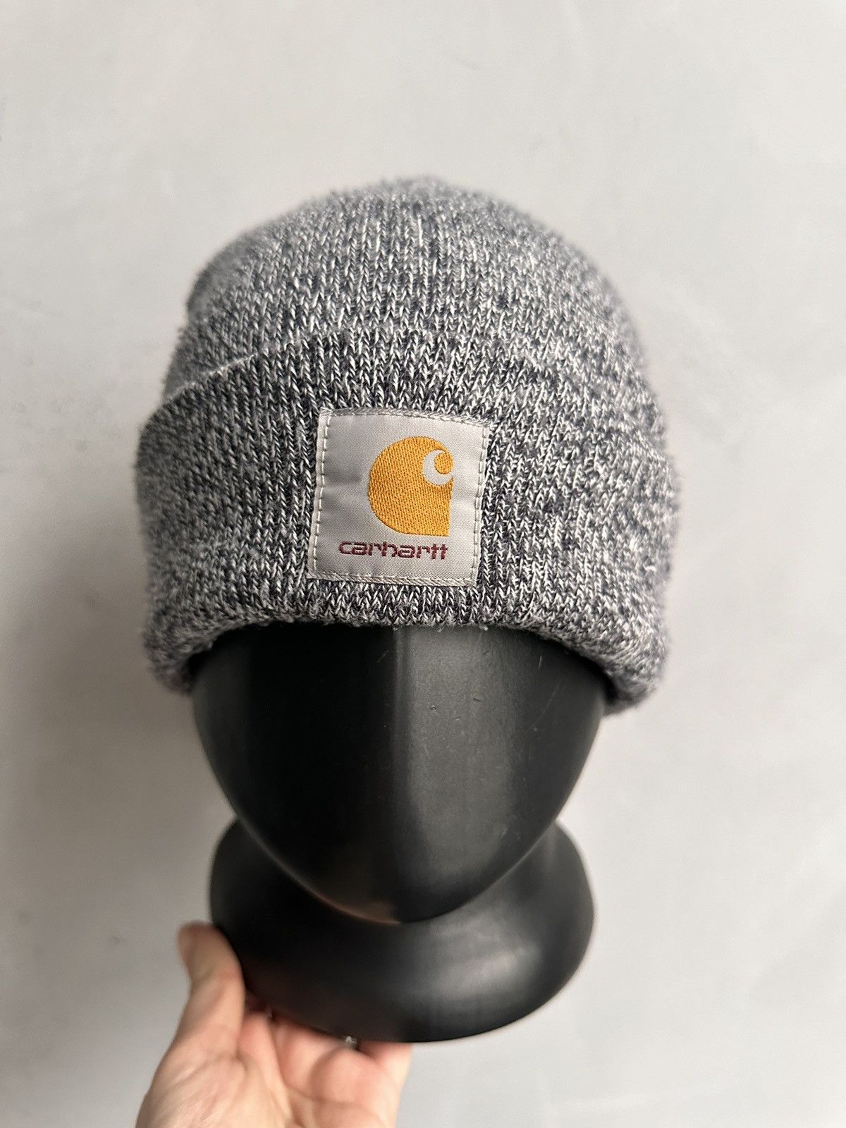 Carhartt Wow 😻 White Beanie Carhartt Y2K Streetwear Outdoor Arcteryx Size ONE SIZE - 1 Thumbnail