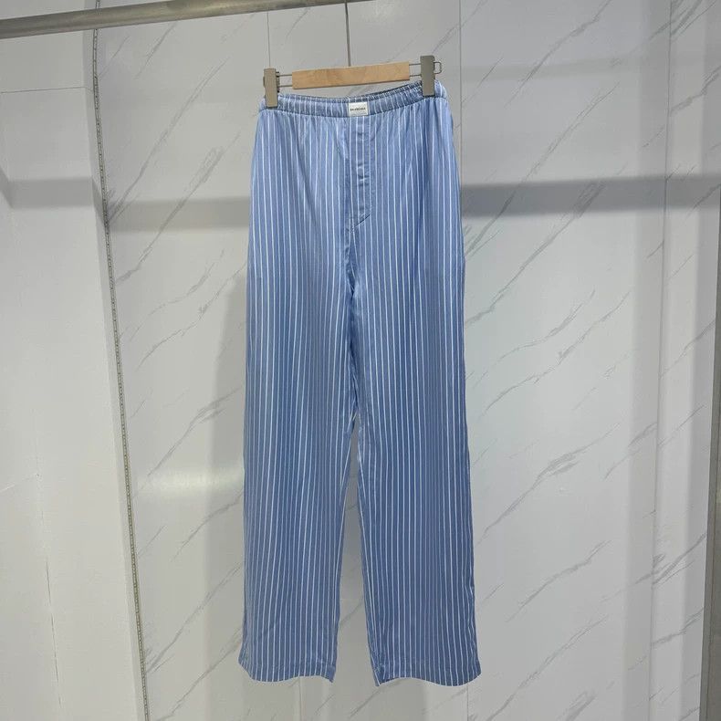 Balenciaga Balenciaga Blue White Stripe Logo Pants Size US 38 / EU 54 - 1 Thumbnail