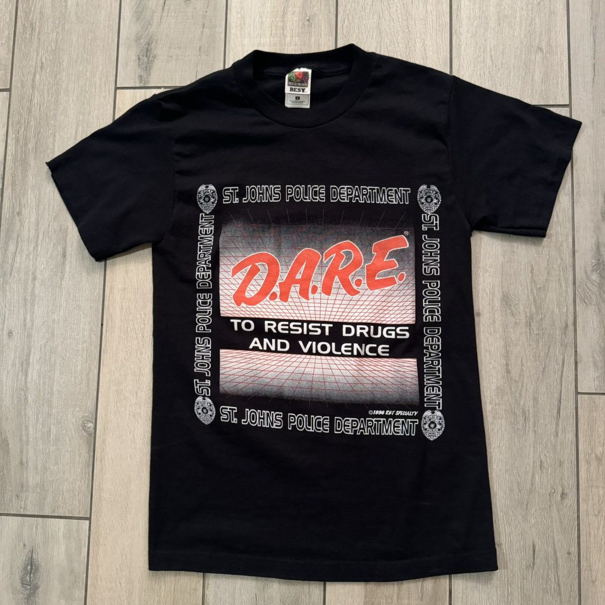 The Thrift Shift – The Beacon, image size:1200x1200