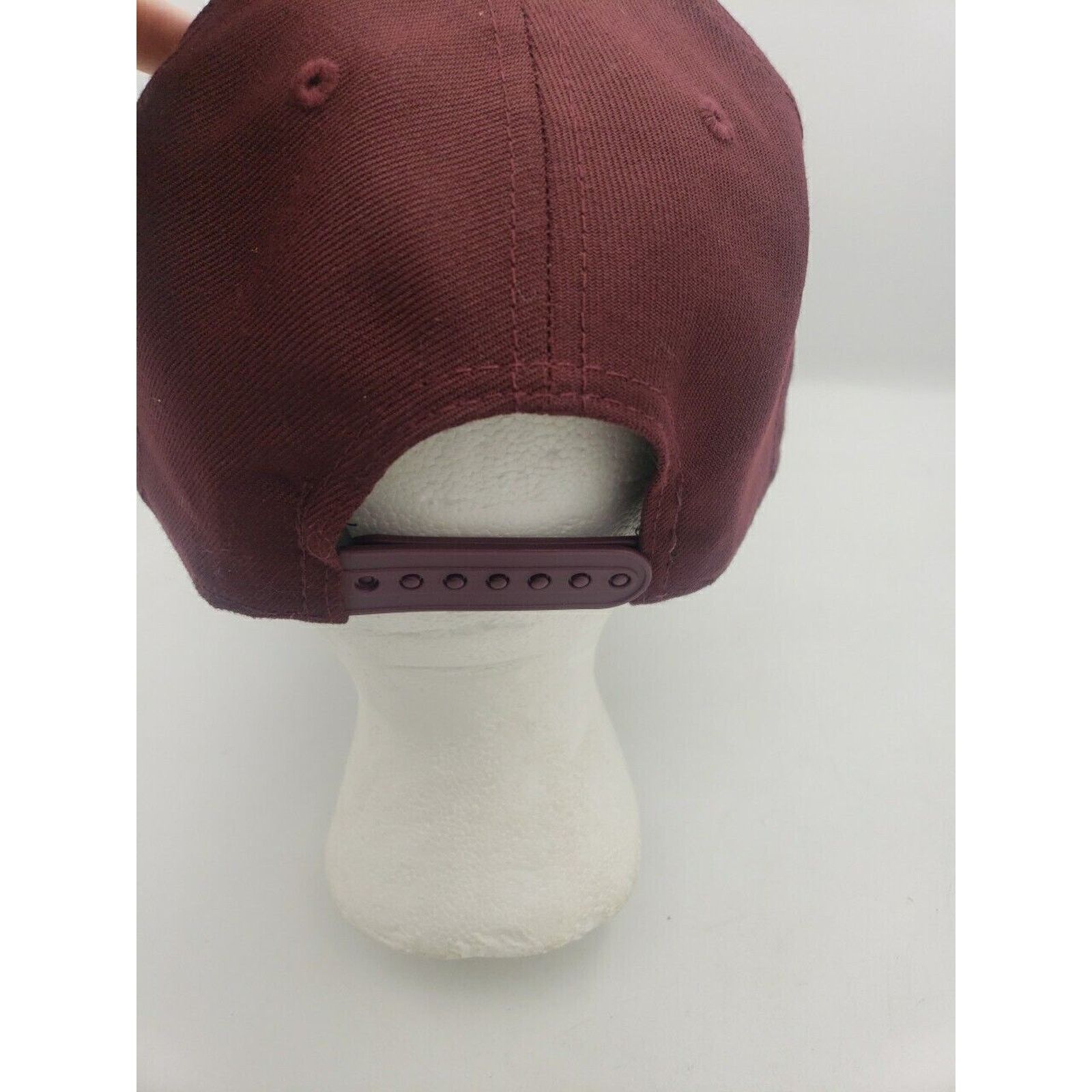 Other New Era Brisbane Broncos NRL Team Supporter Cap Hat 2004 Size ONE SIZE - 5 Thumbnail