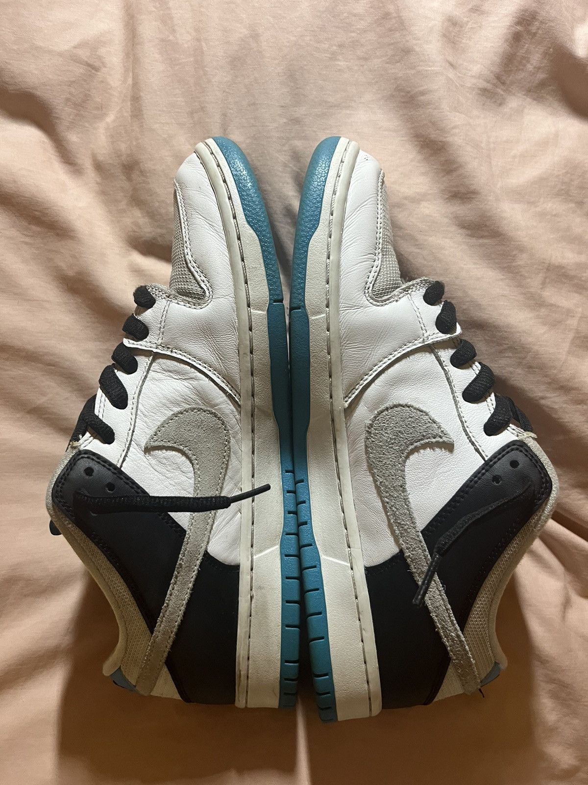 Nike Nike SB Dunk Low “Laser Blue” Size US 9.5 / EU 42-43 - 3 Thumbnail